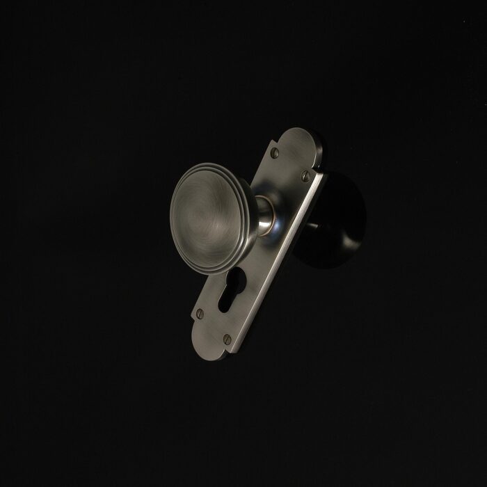 Constable Round Door Knob - Image 315