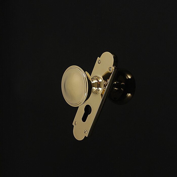 Constable Round Door Knob - Image 318
