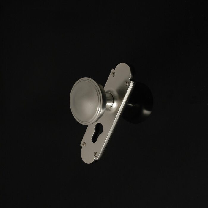 Constable Round Door Knob - Image 323