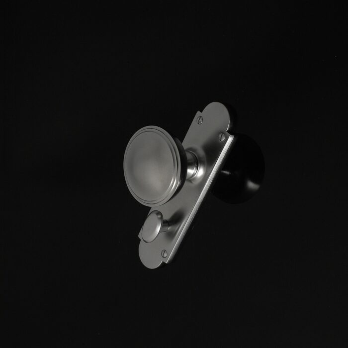 Constable Round Door Knob - Image 330