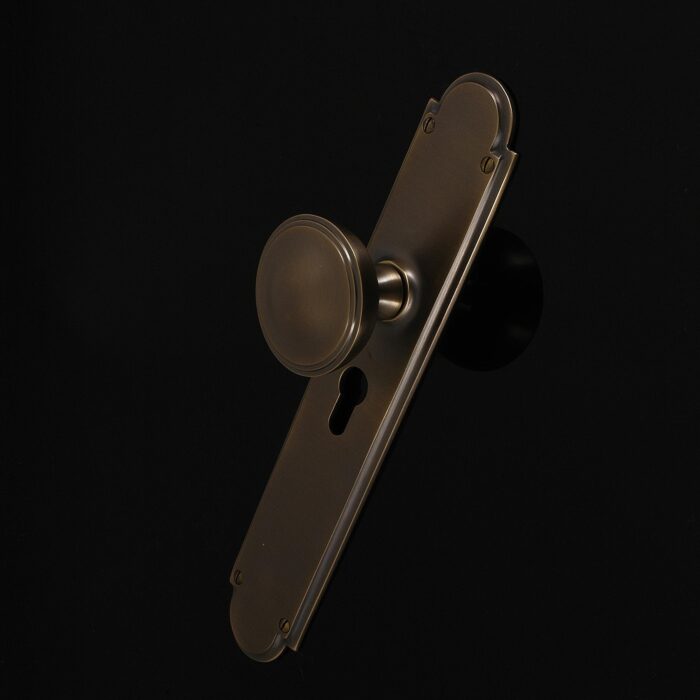 Constable Round Door Knob - Image 376