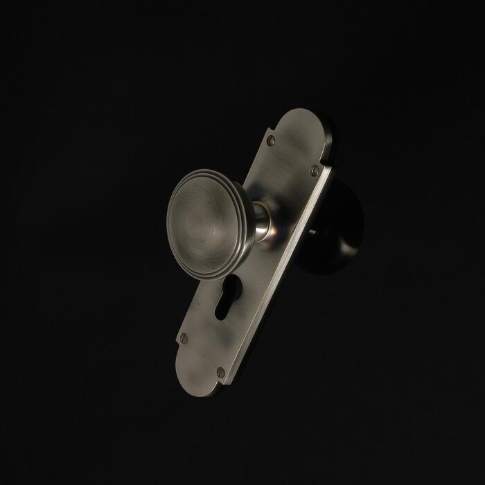 Constable Round Door Knob - Image 424