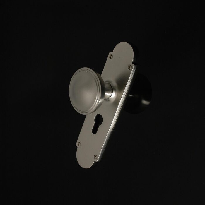 Constable Round Door Knob - Image 431