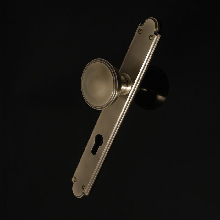 Constable Round Door Knob - Image 476