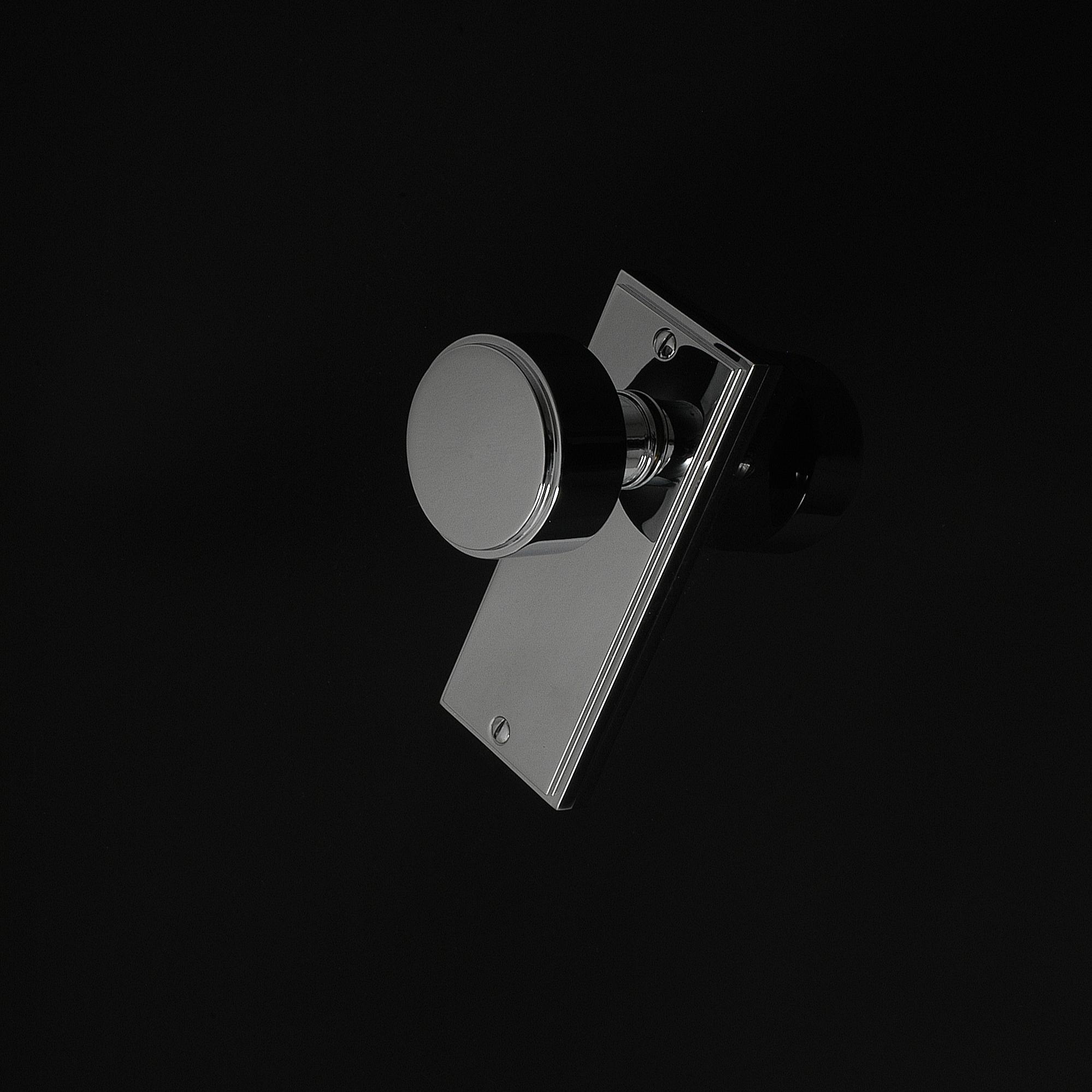 Compton Door Knob on Plate - Image 7
