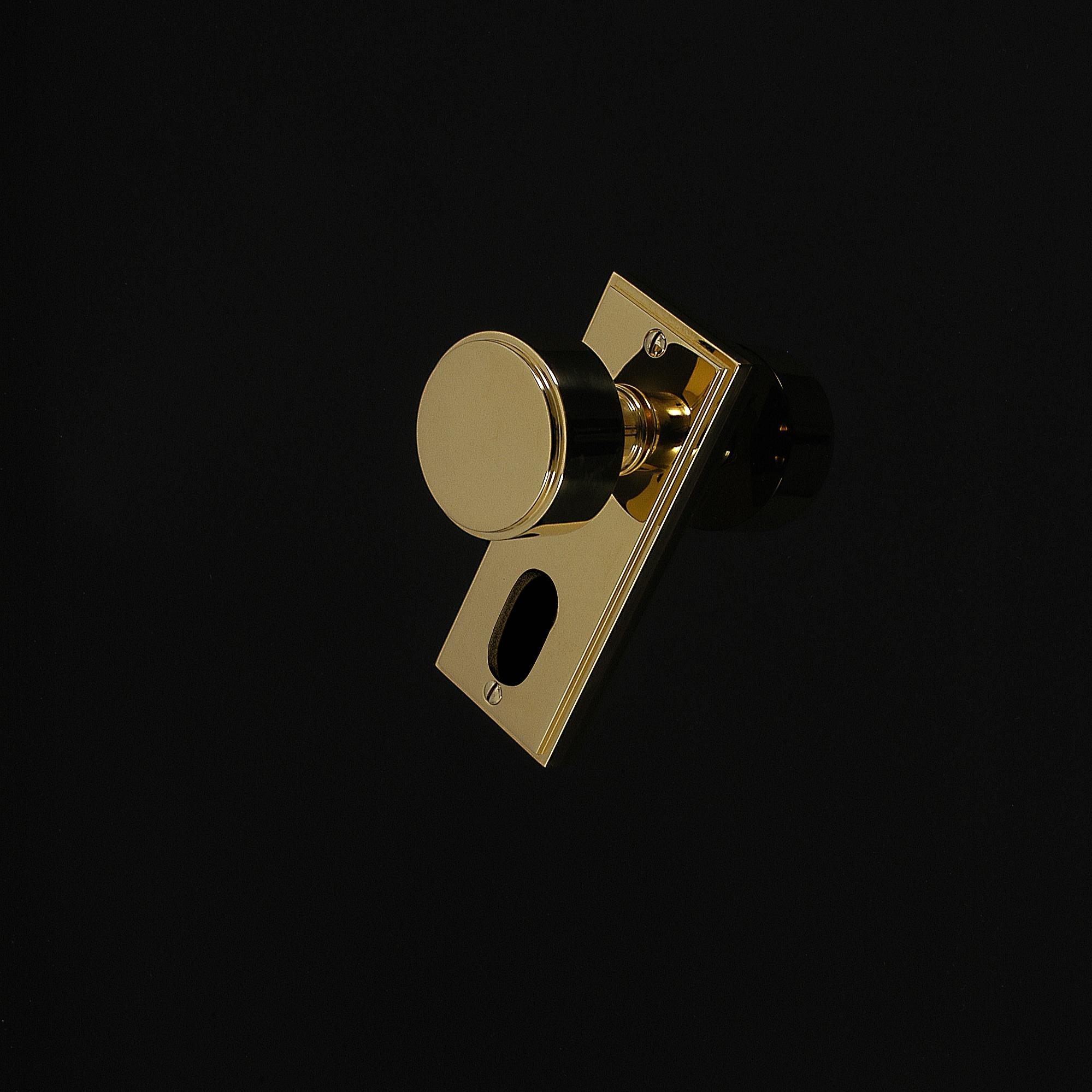 Compton Door Knob on Plate - Image 24
