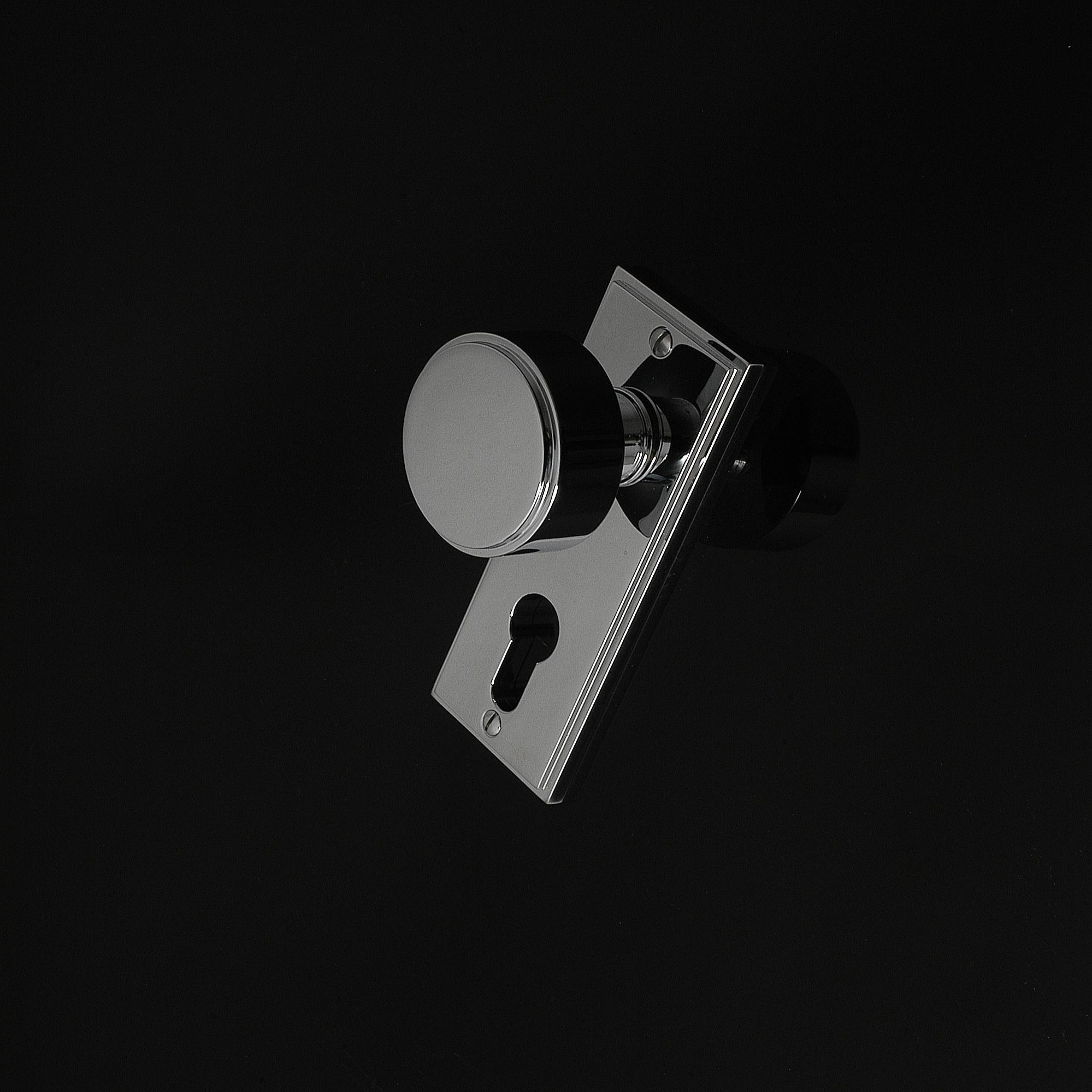 Compton Door Knob on Plate - Image 34