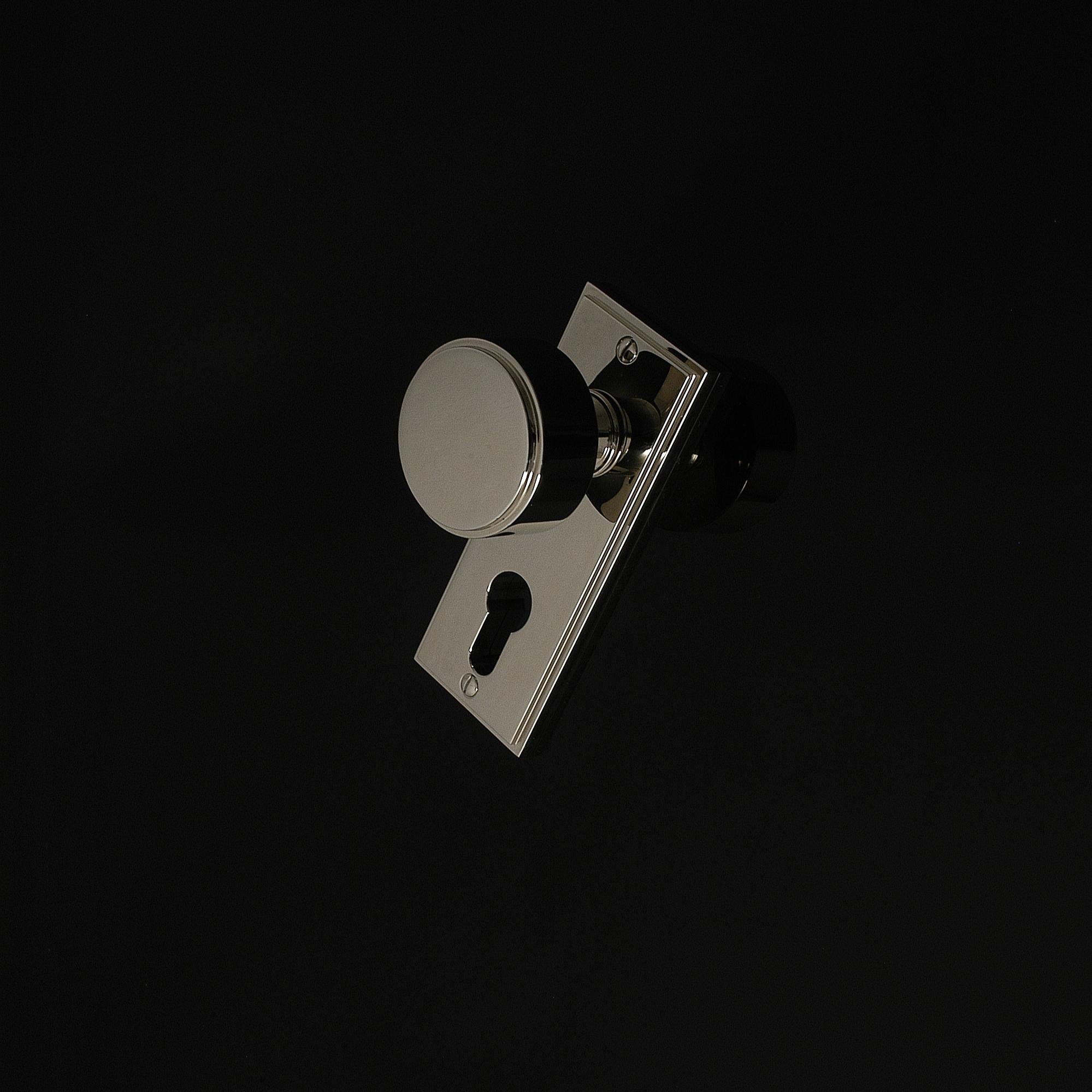 Compton Door Knob on Plate - Image 35