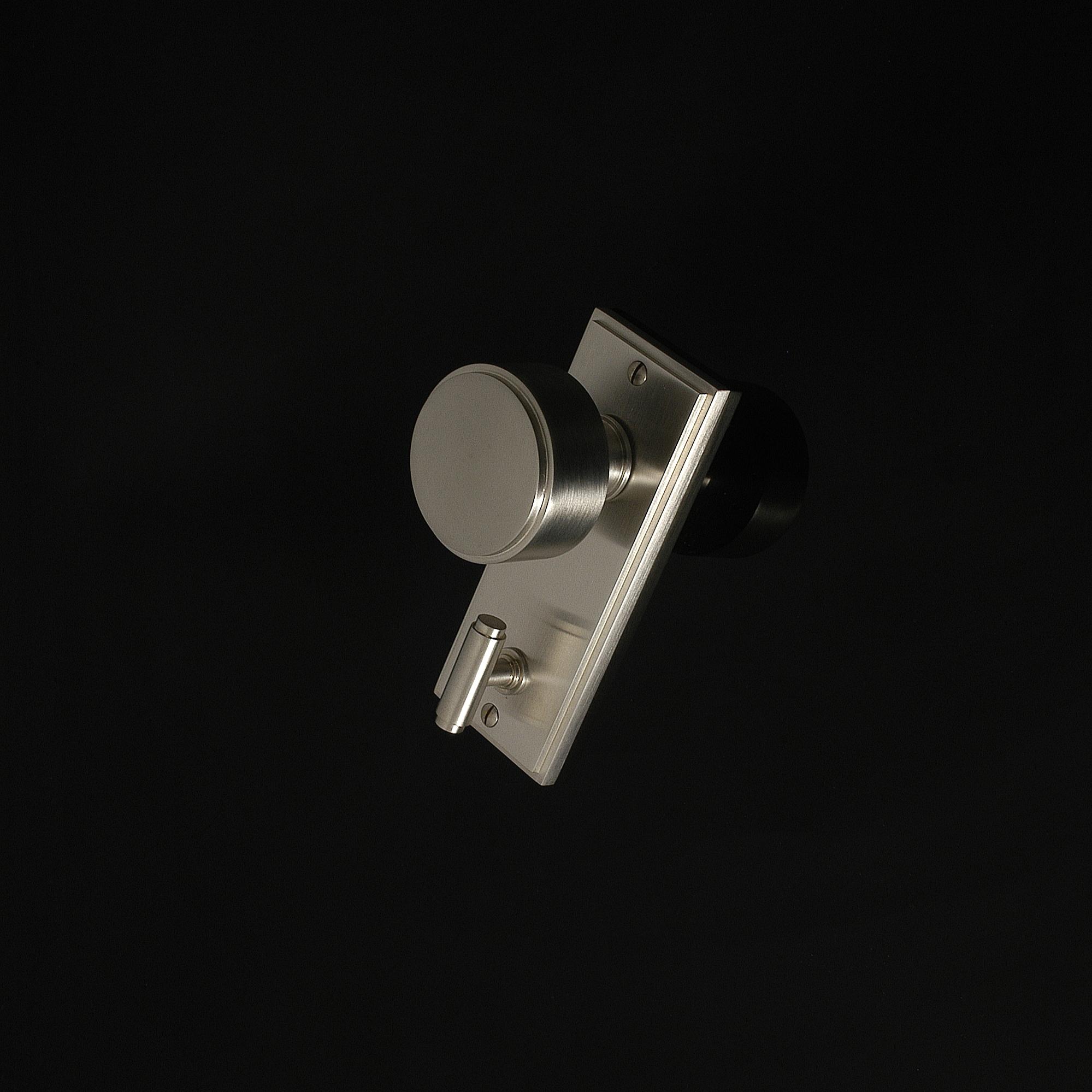 Compton Door Knob on Plate - Image 47