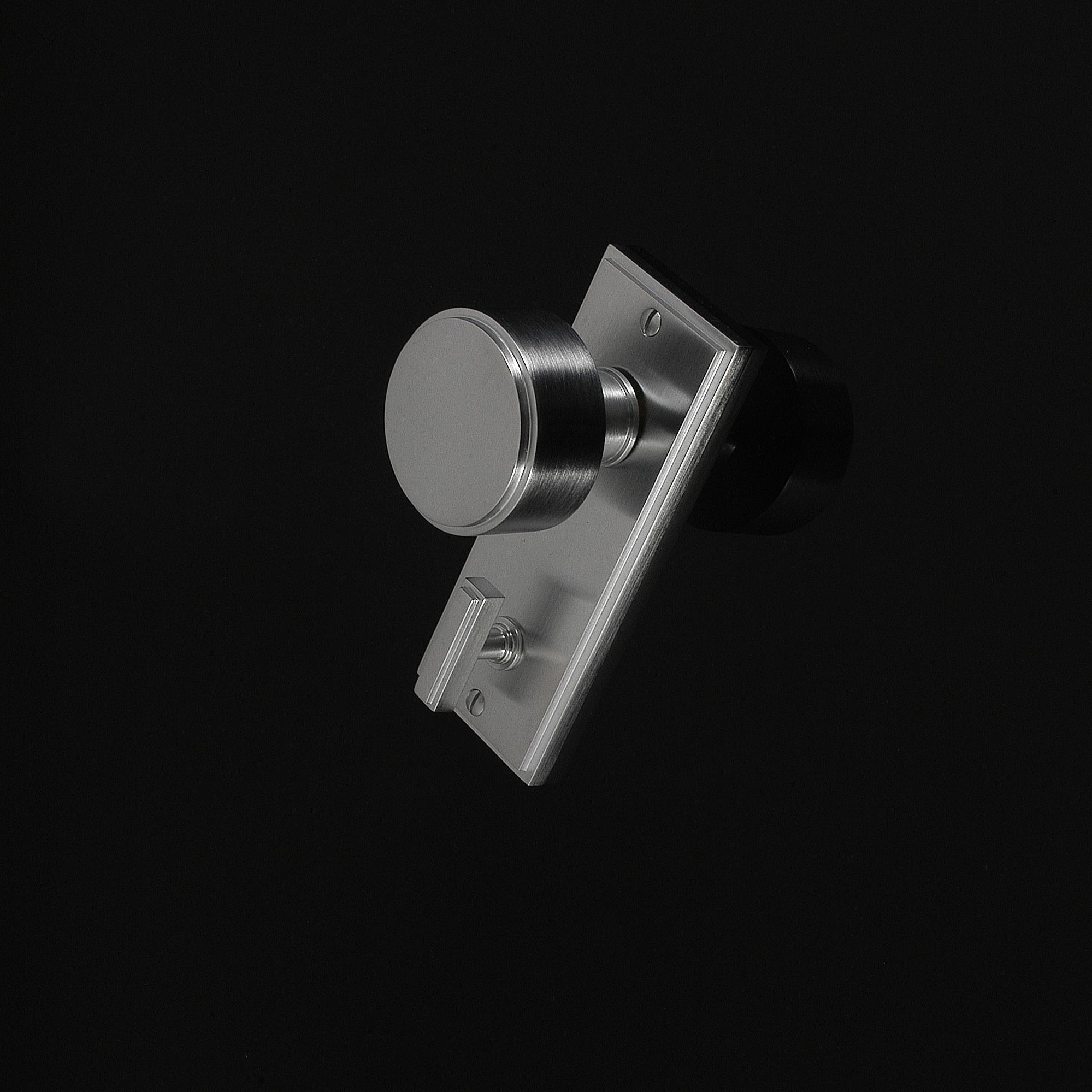 Compton Door Knob on Plate - Image 73