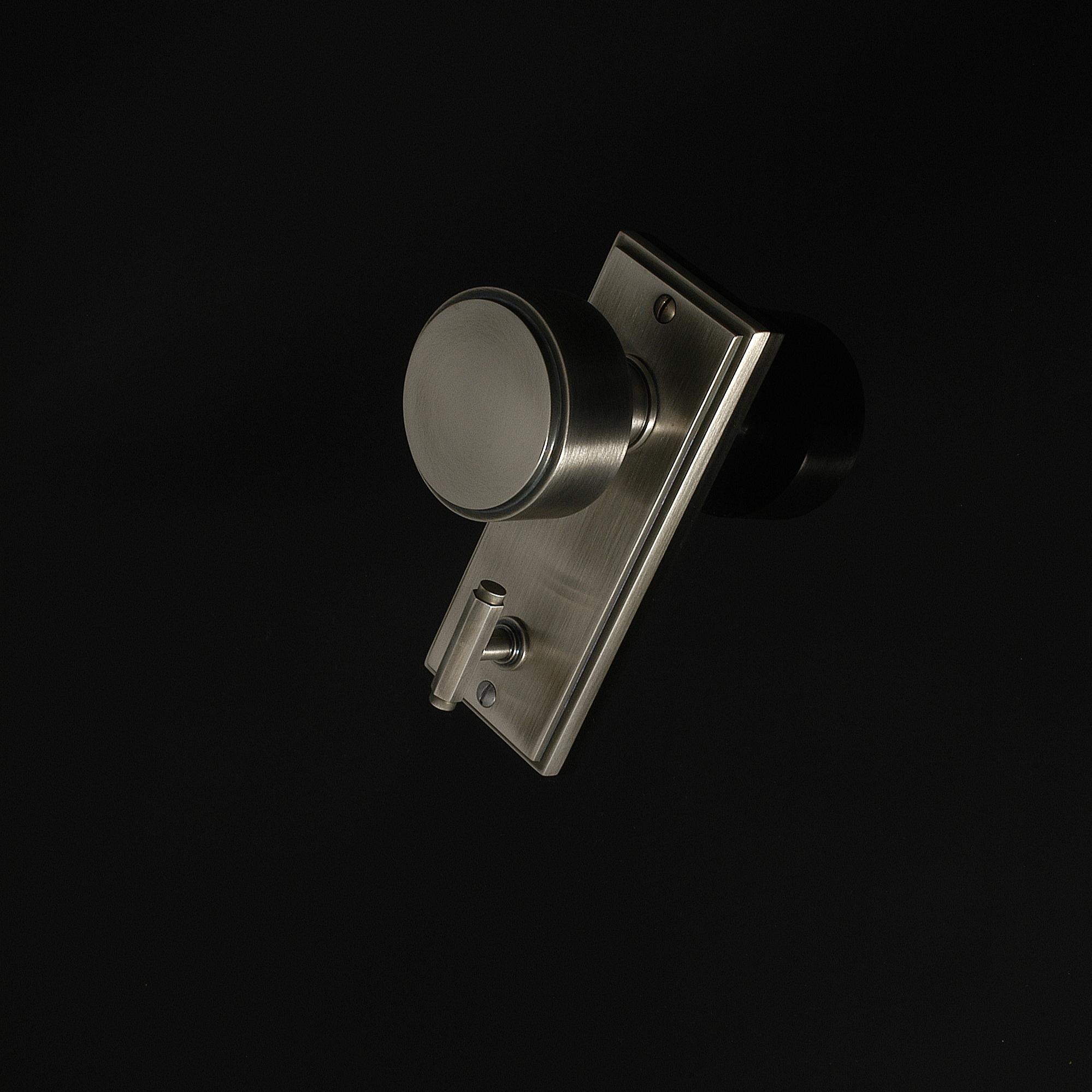 Compton Door Knob on Plate - Image 75