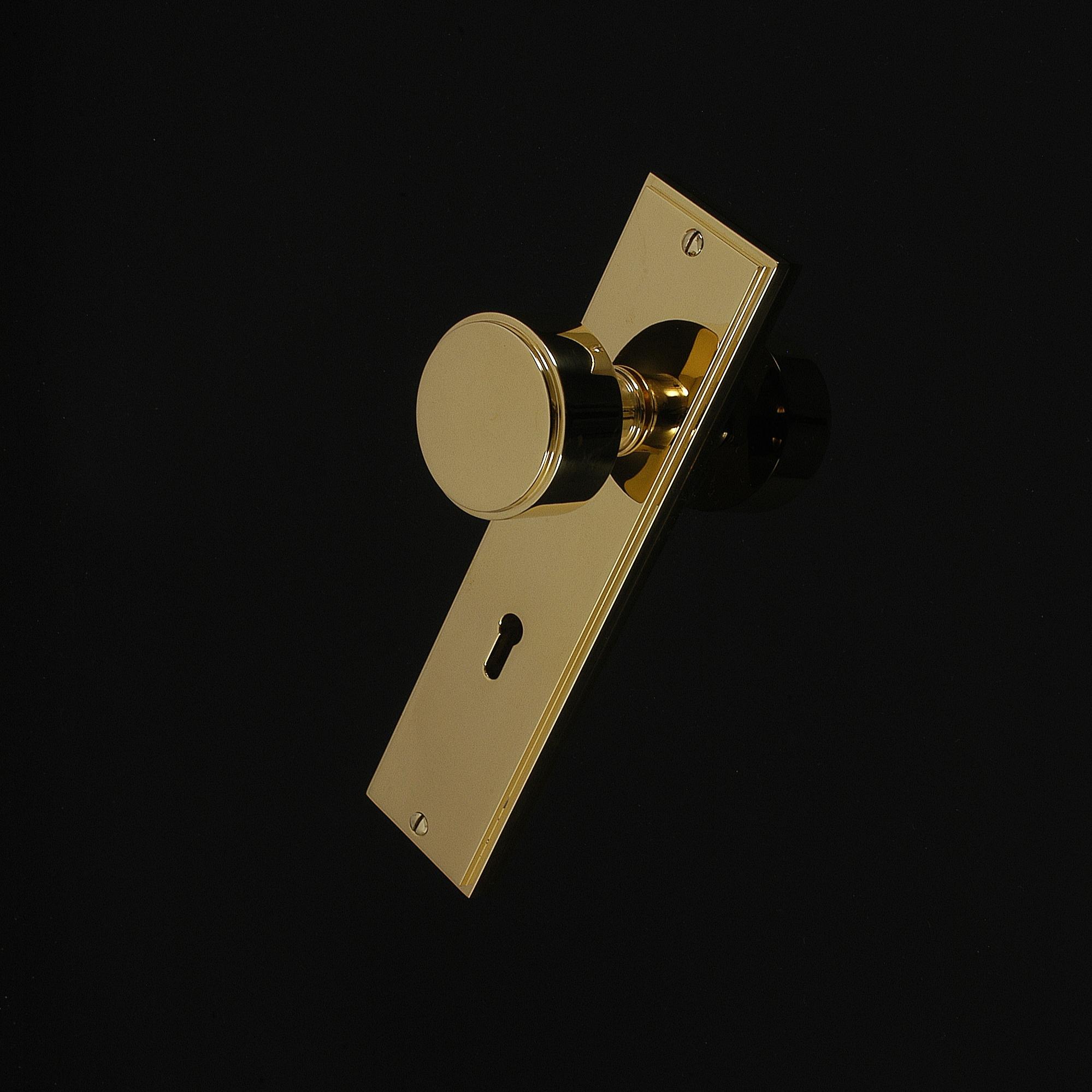 Compton Door Knob on Plate - Image 96