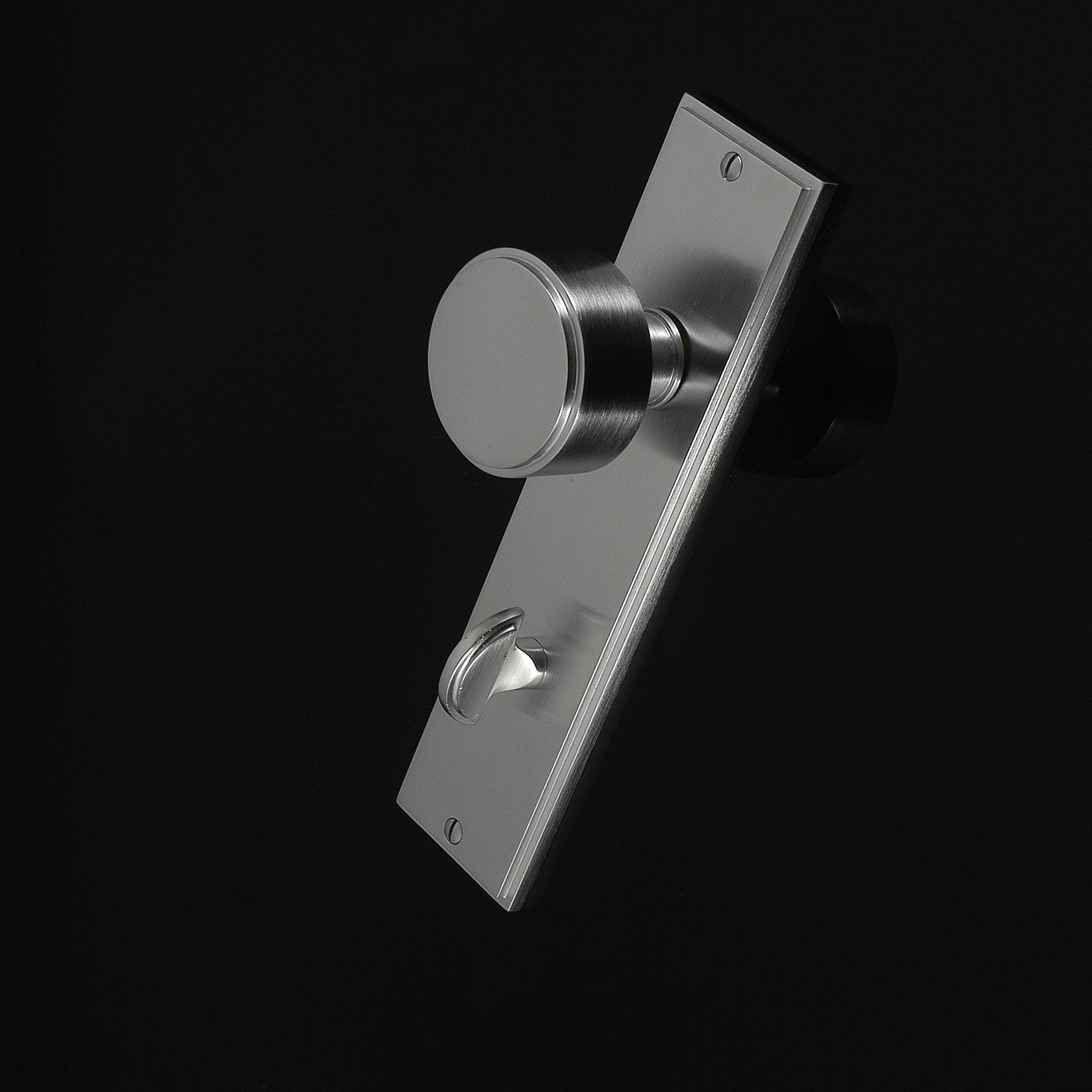 Compton Door Knob on Plate - Image 145
