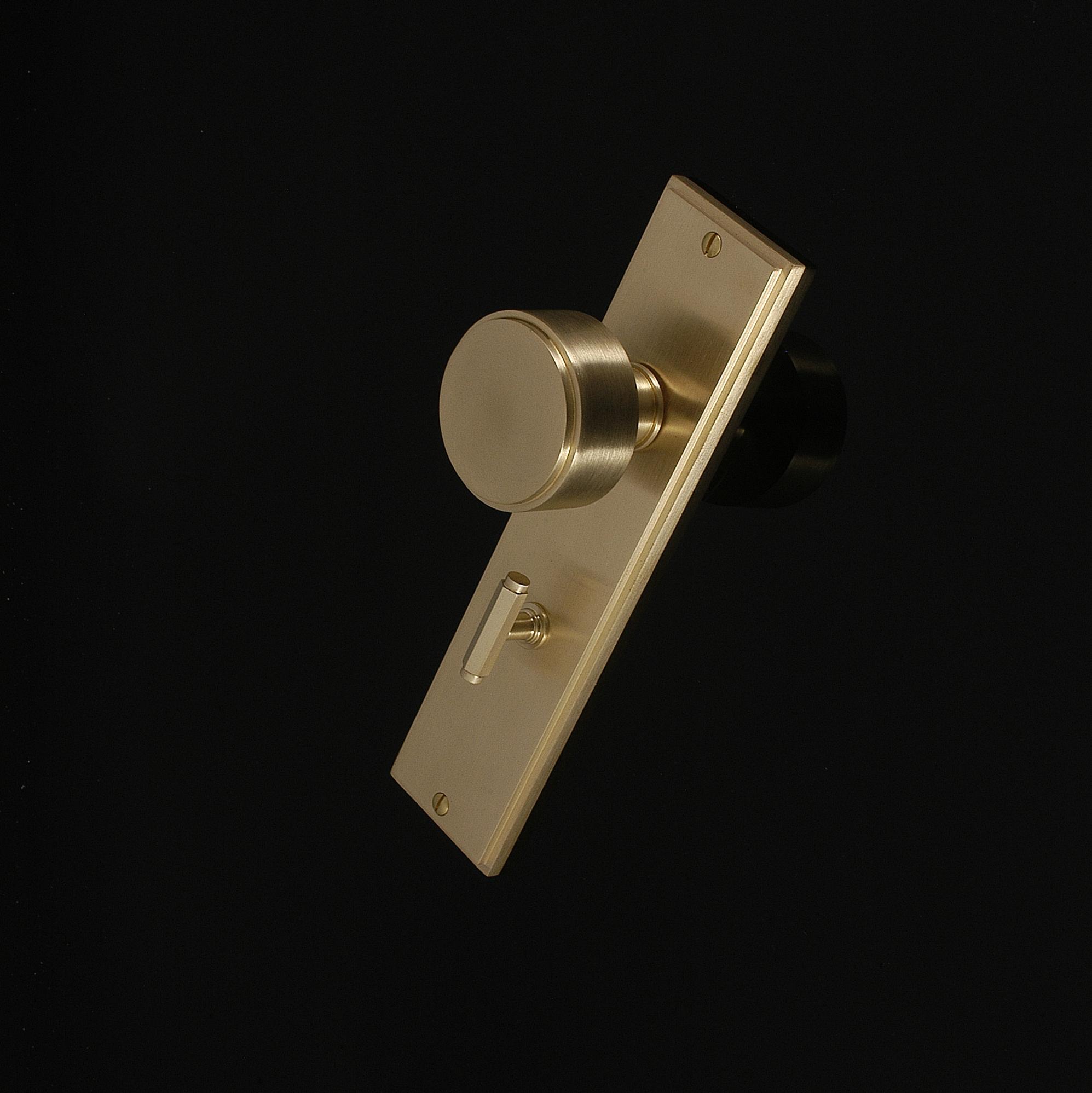 Compton Door Knob on Plate - Image 162