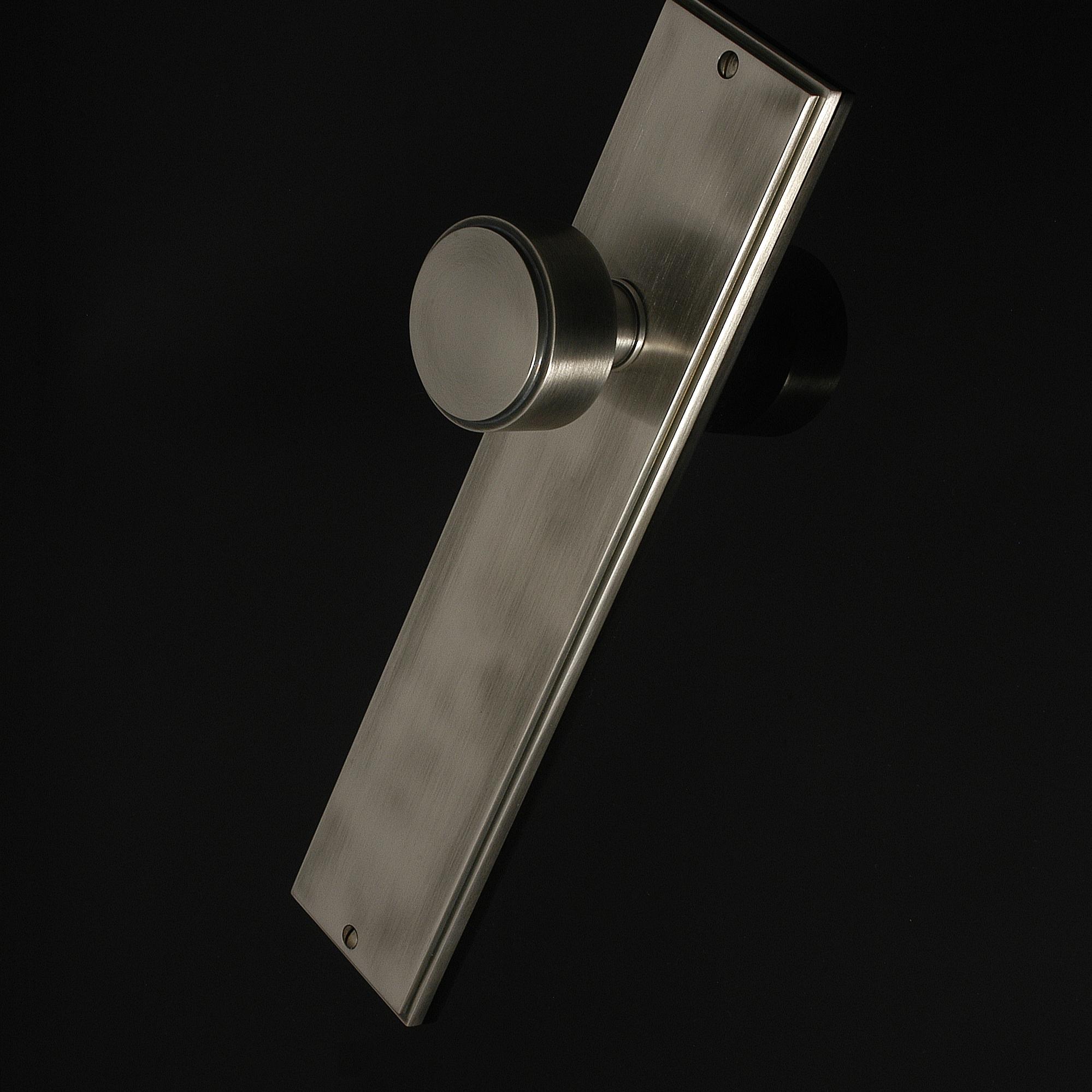 Compton Door Knob on Plate - Image 165