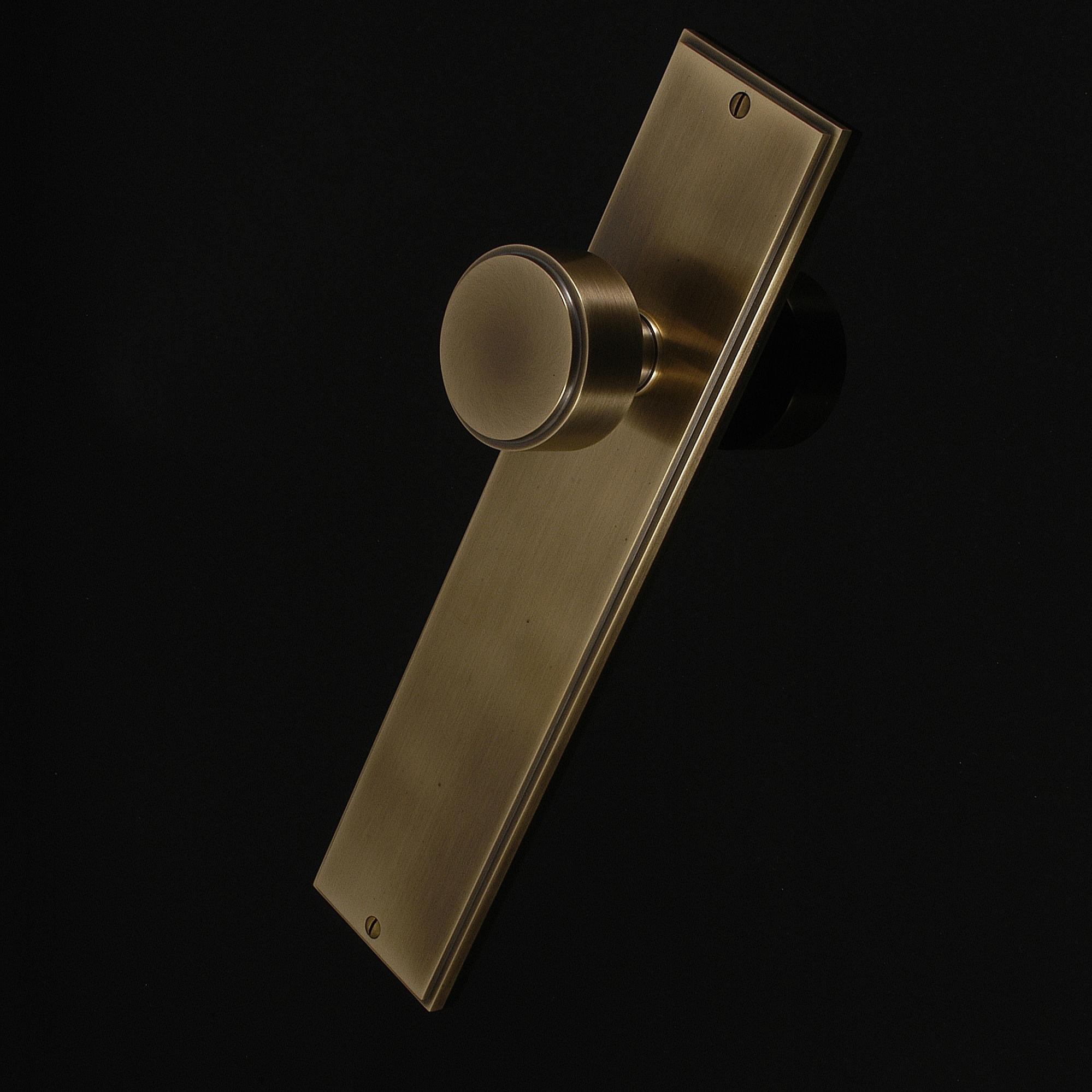 Compton Door Knob on Plate - Image 166
