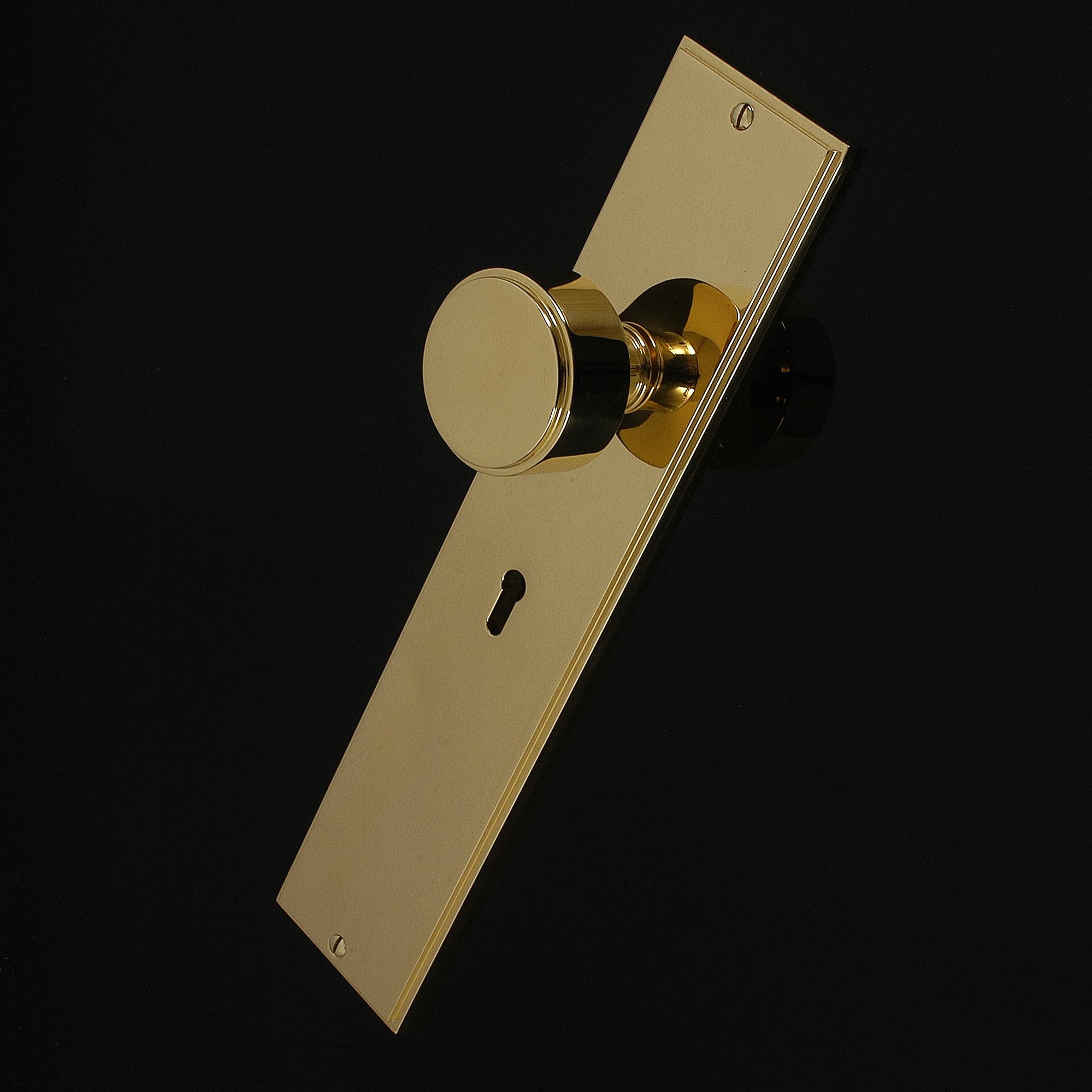Compton Door Knob on Plate - Image 177