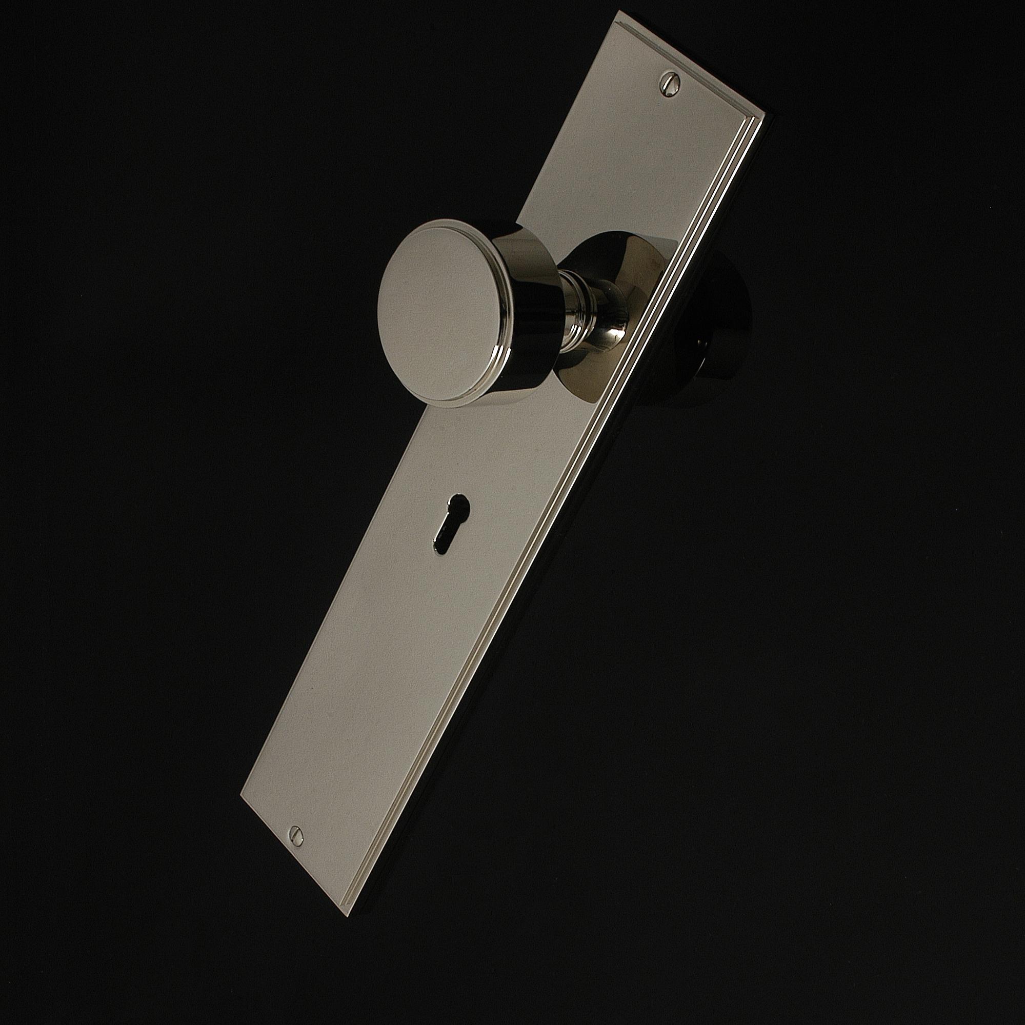 Compton Door Knob on Plate - Image 179