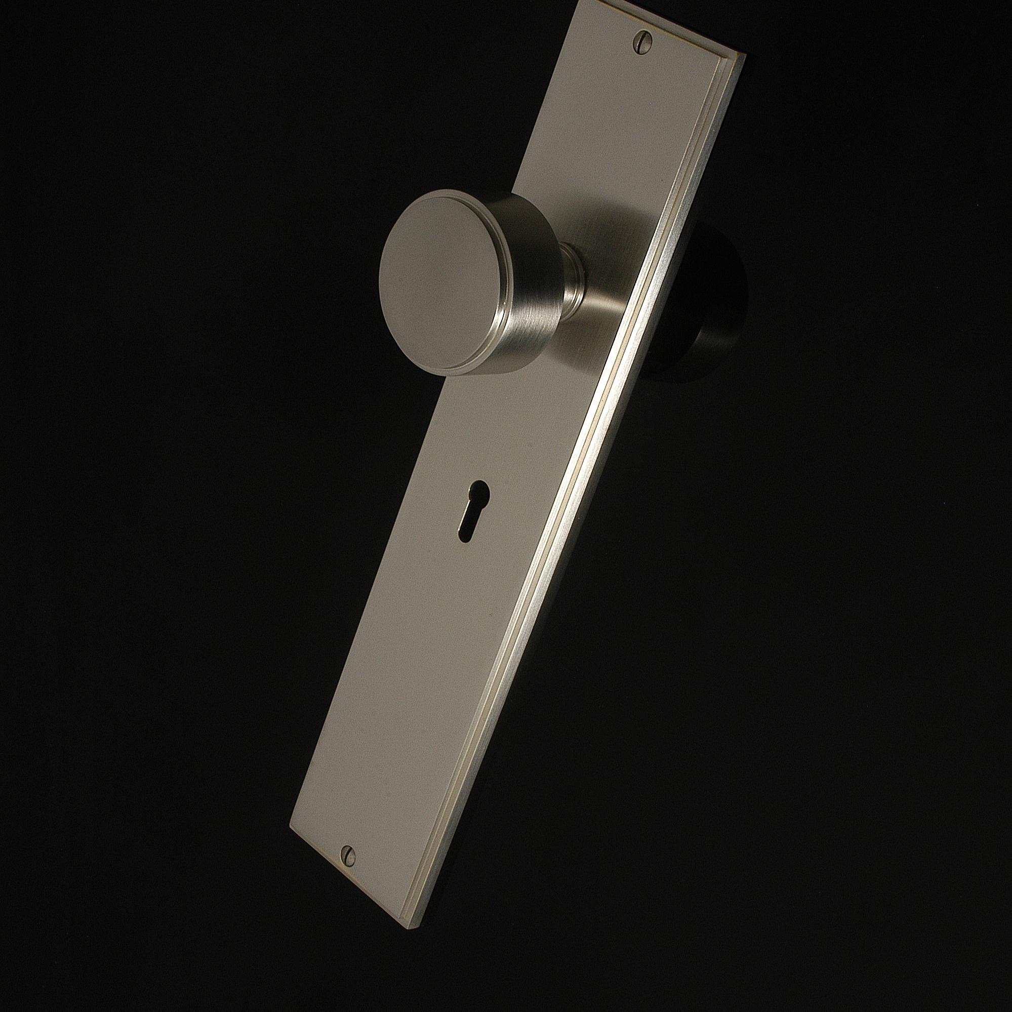 Compton Door Knob on Plate - Image 182