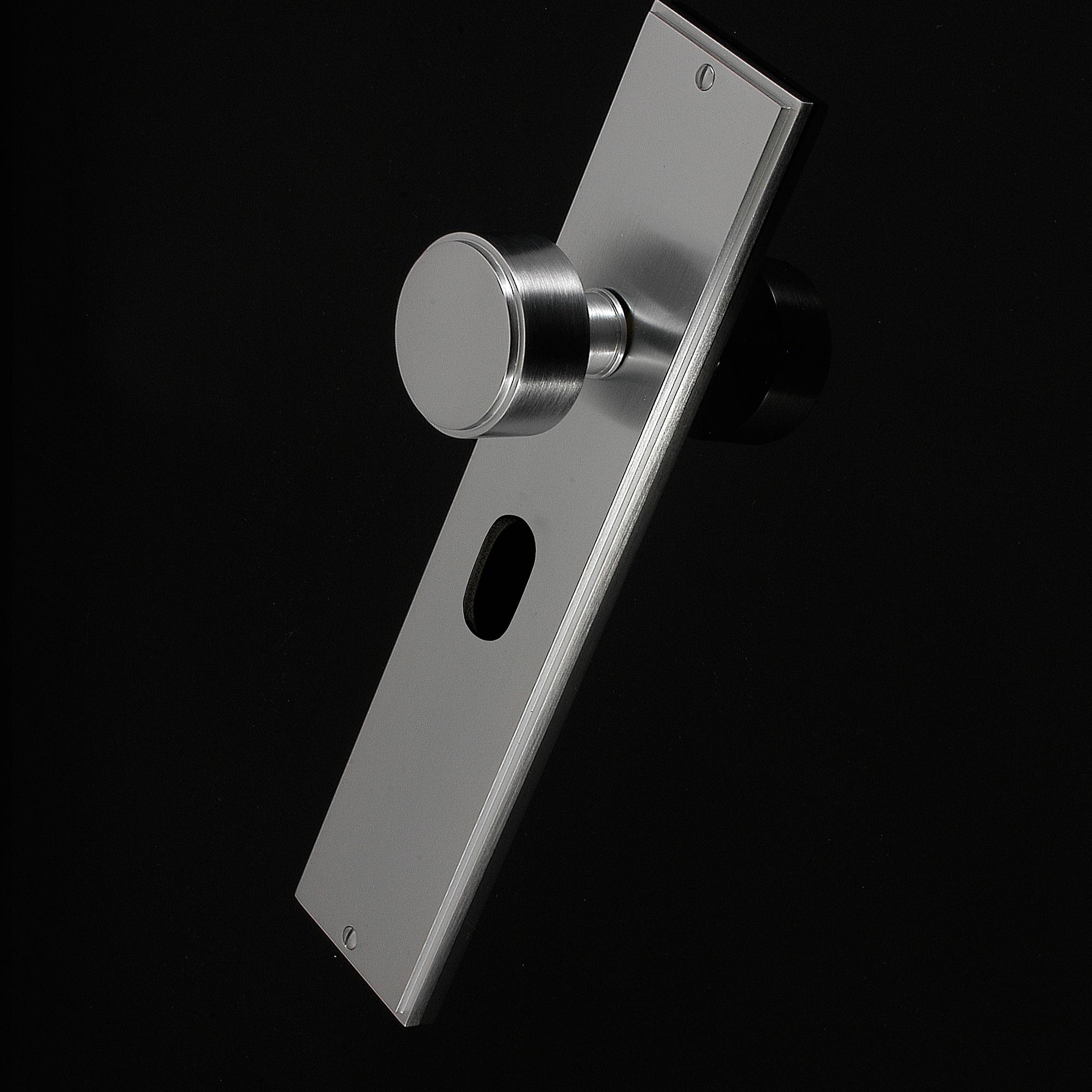 Compton Door Knob on Plate - Image 190
