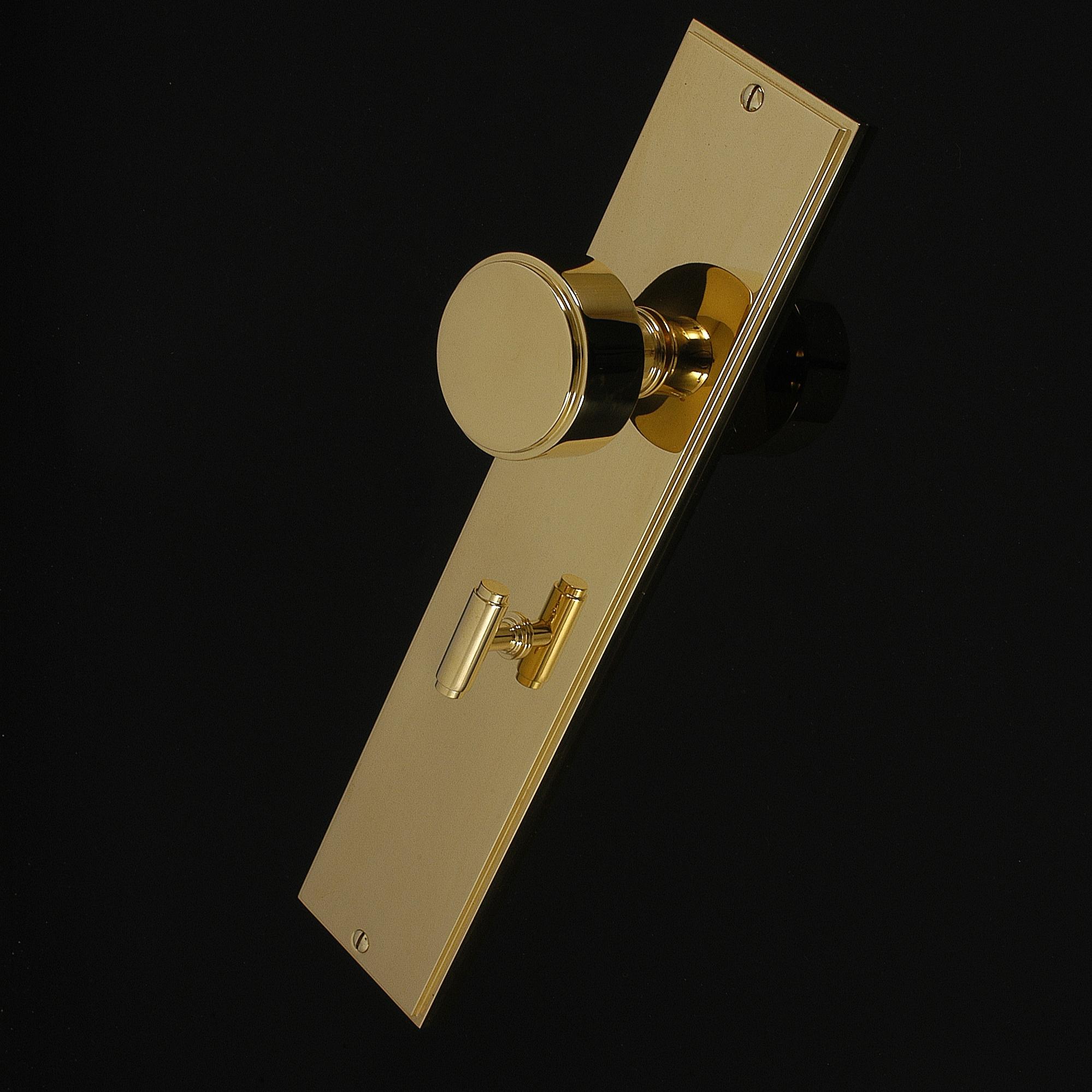 Compton Door Knob on Plate - Image 204