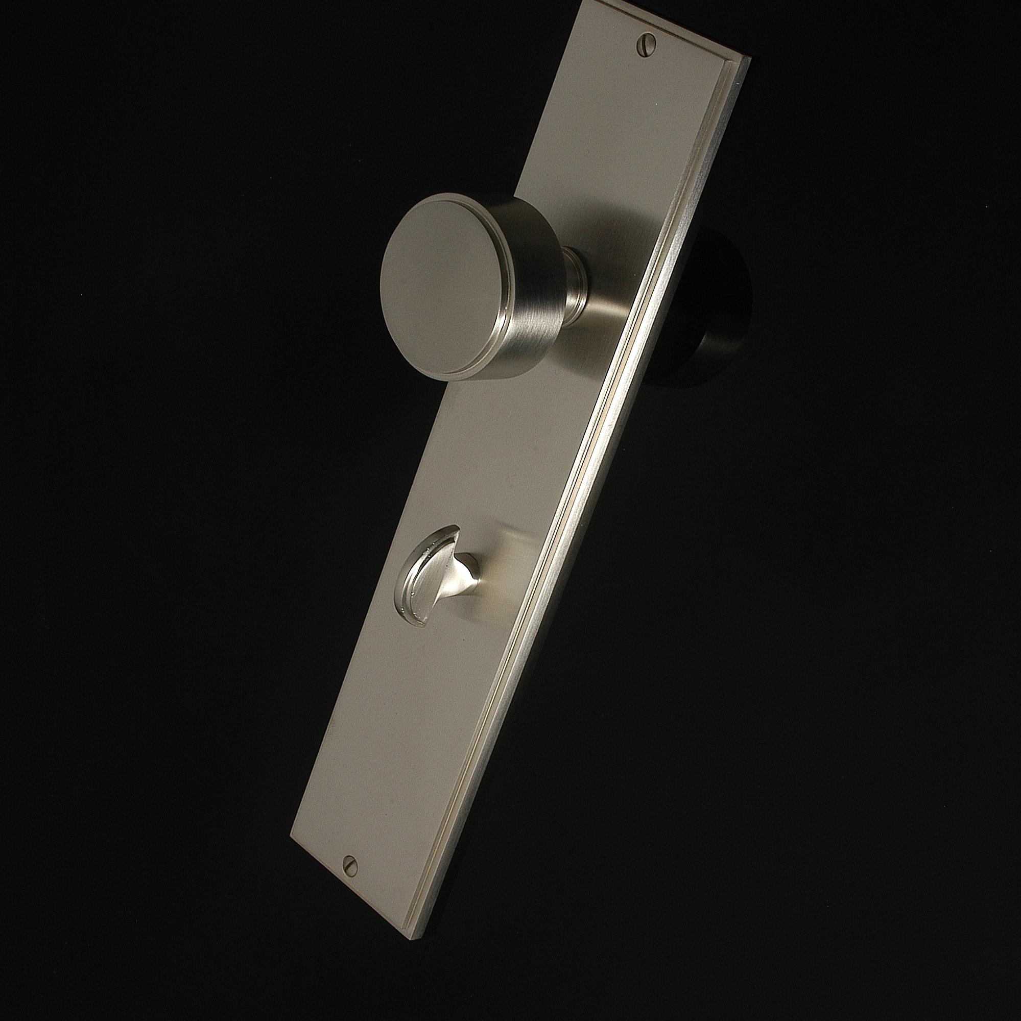 Compton Door Knob on Plate - Image 227