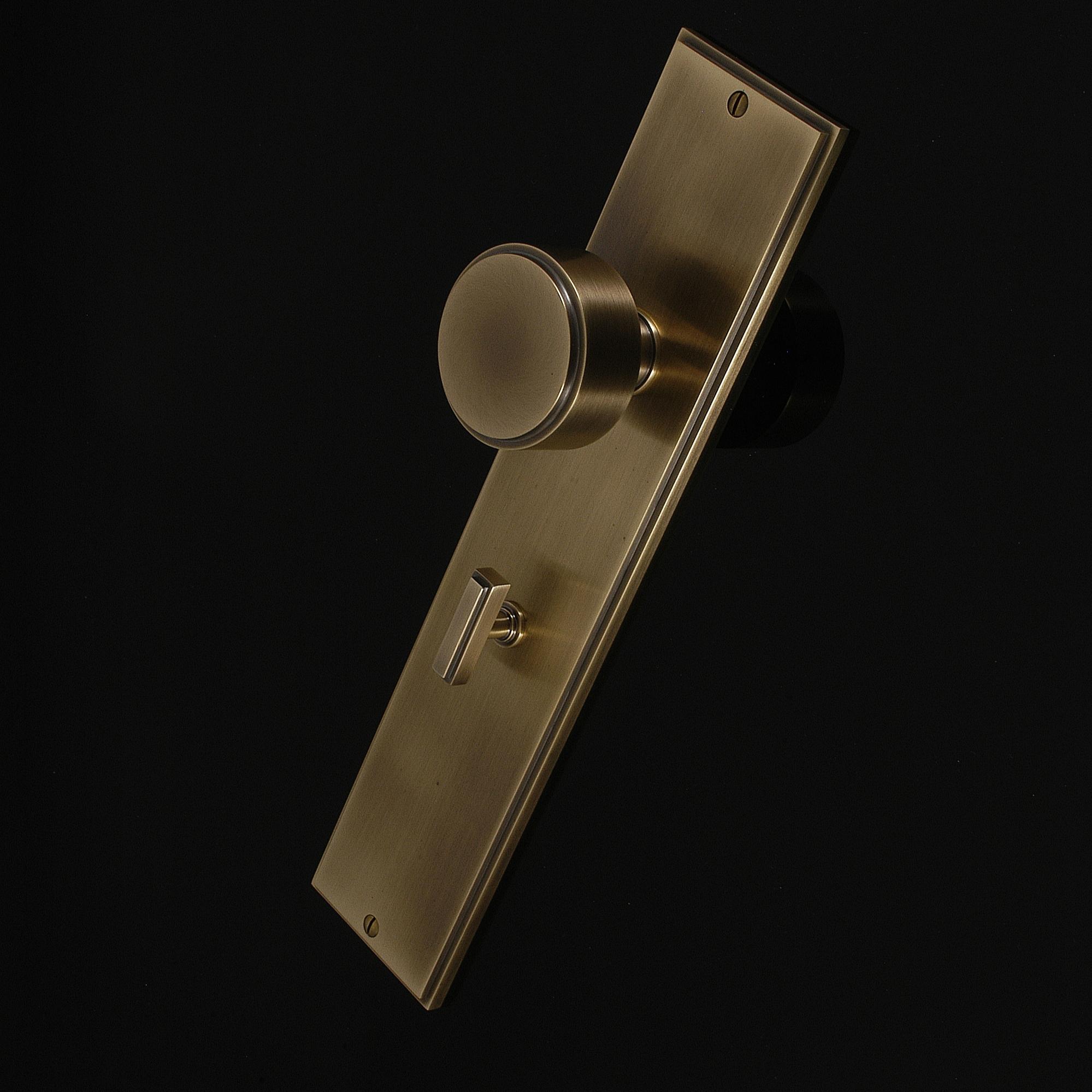 Compton Door Knob on Plate - Image 229