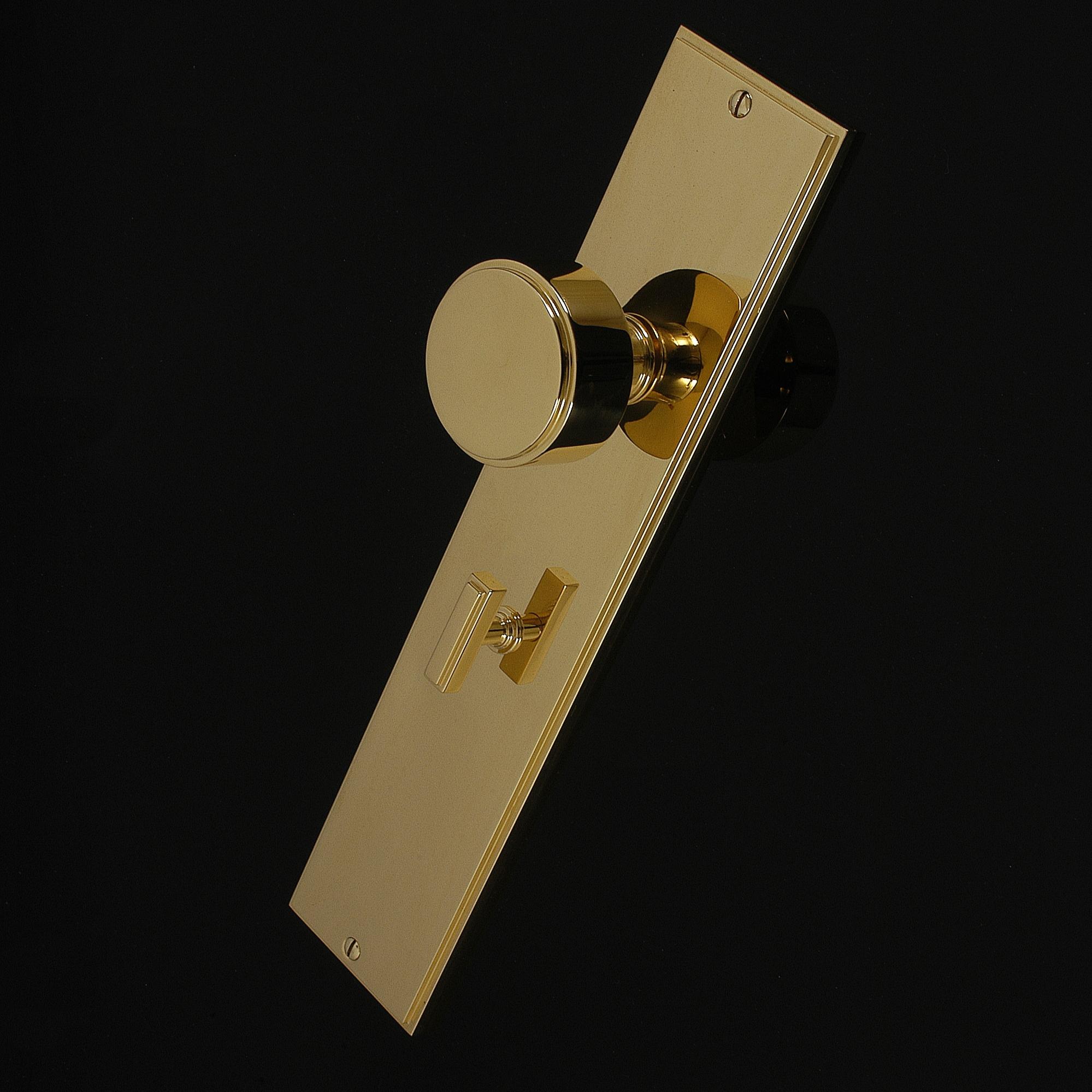 Compton Door Knob on Plate - Image 231
