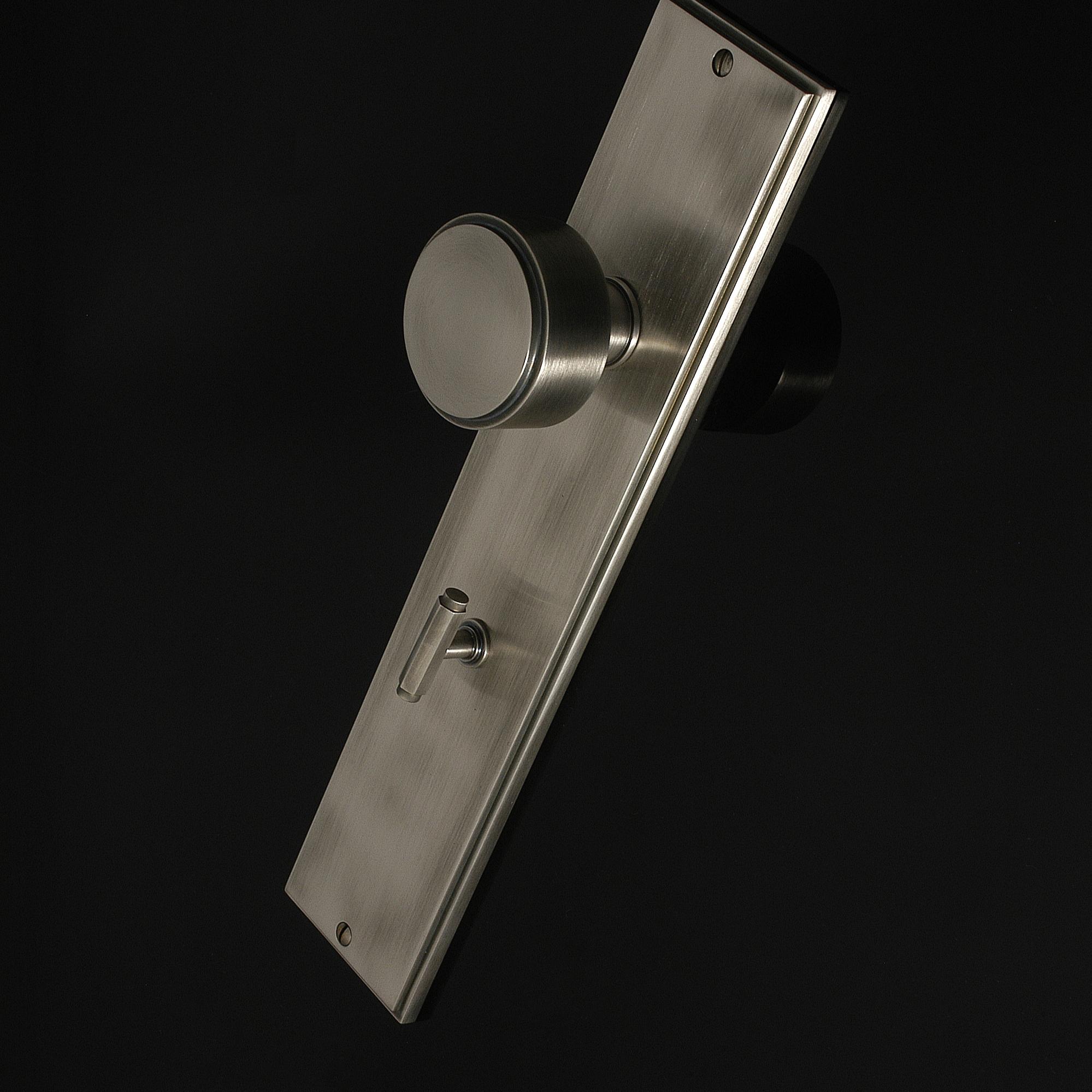 Compton Door Knob on Plate - Image 237