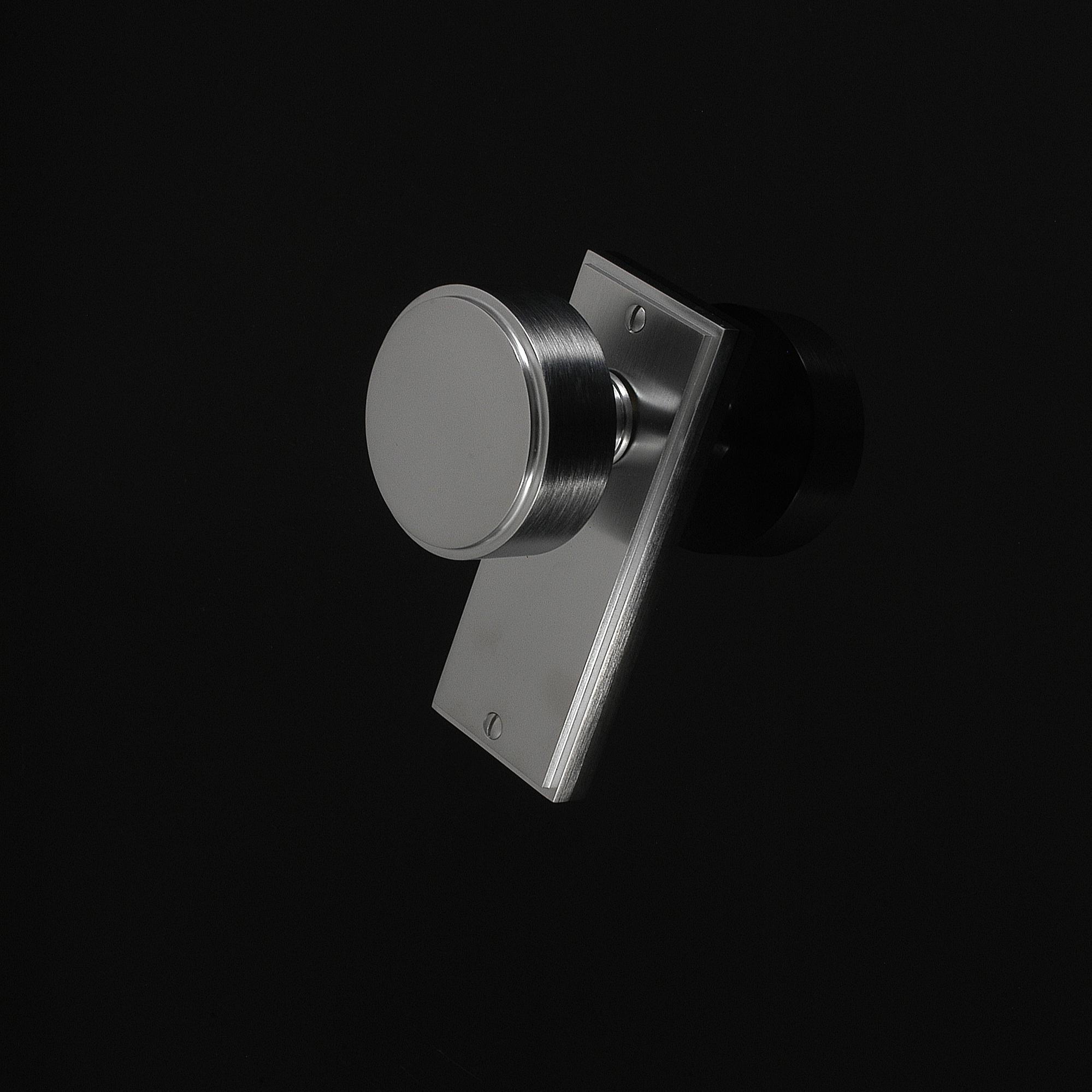 Compton Door Knob on Plate - Image 253