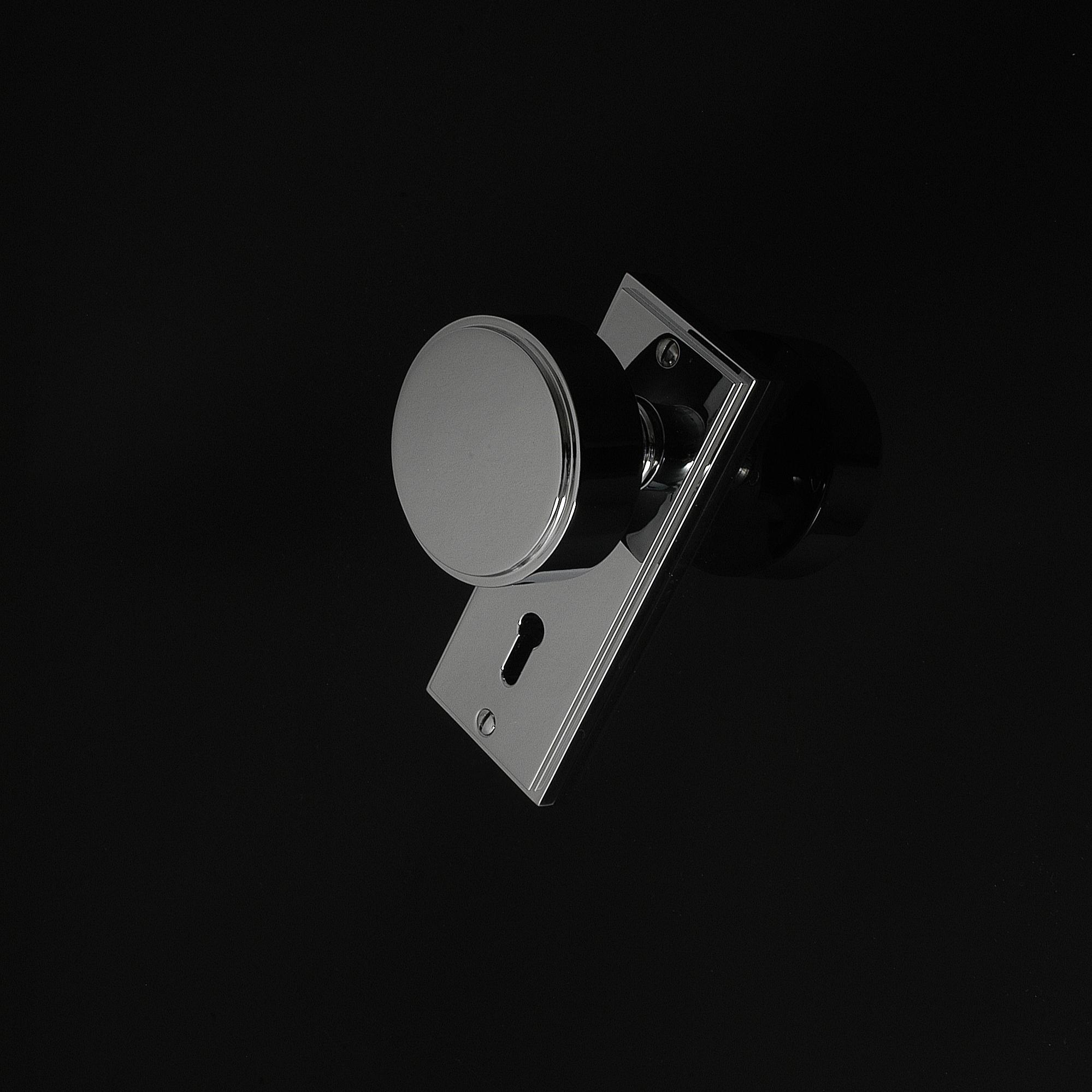 Compton Door Knob on Plate - Image 259