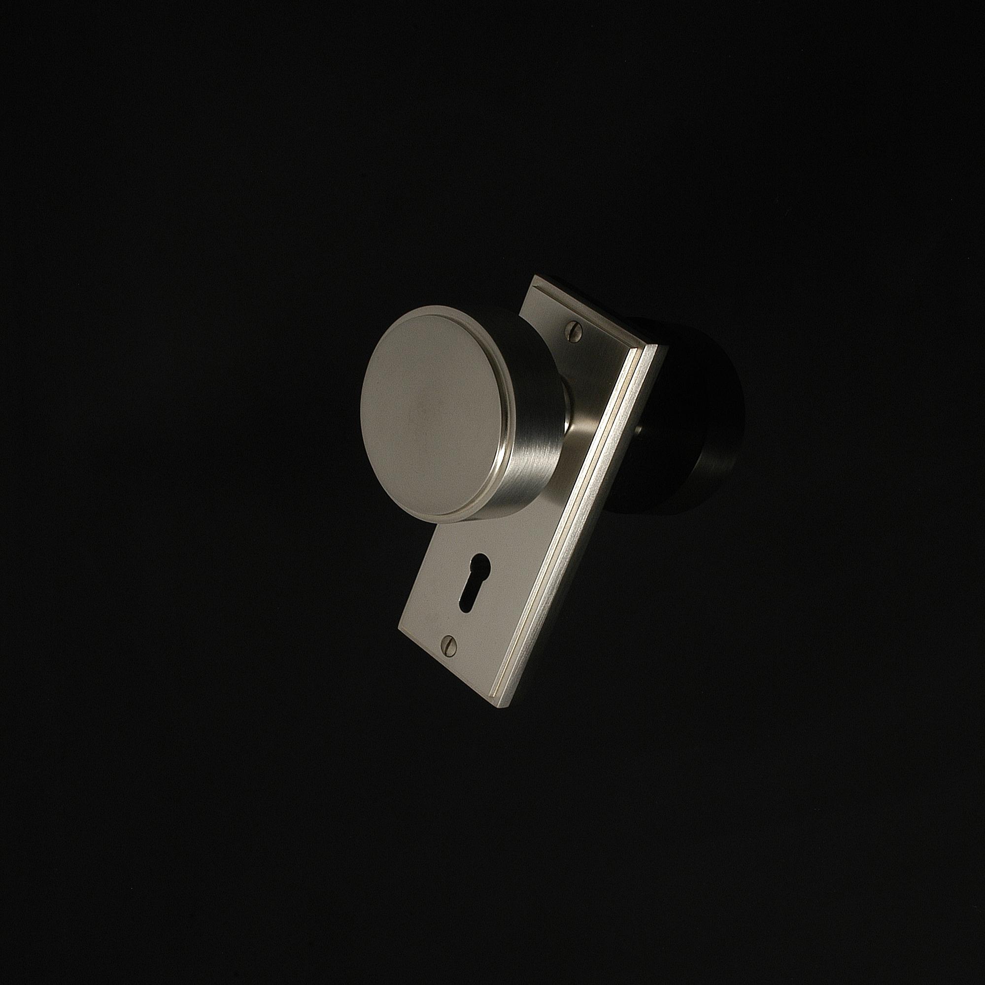 Compton Door Knob on Plate - Image 263