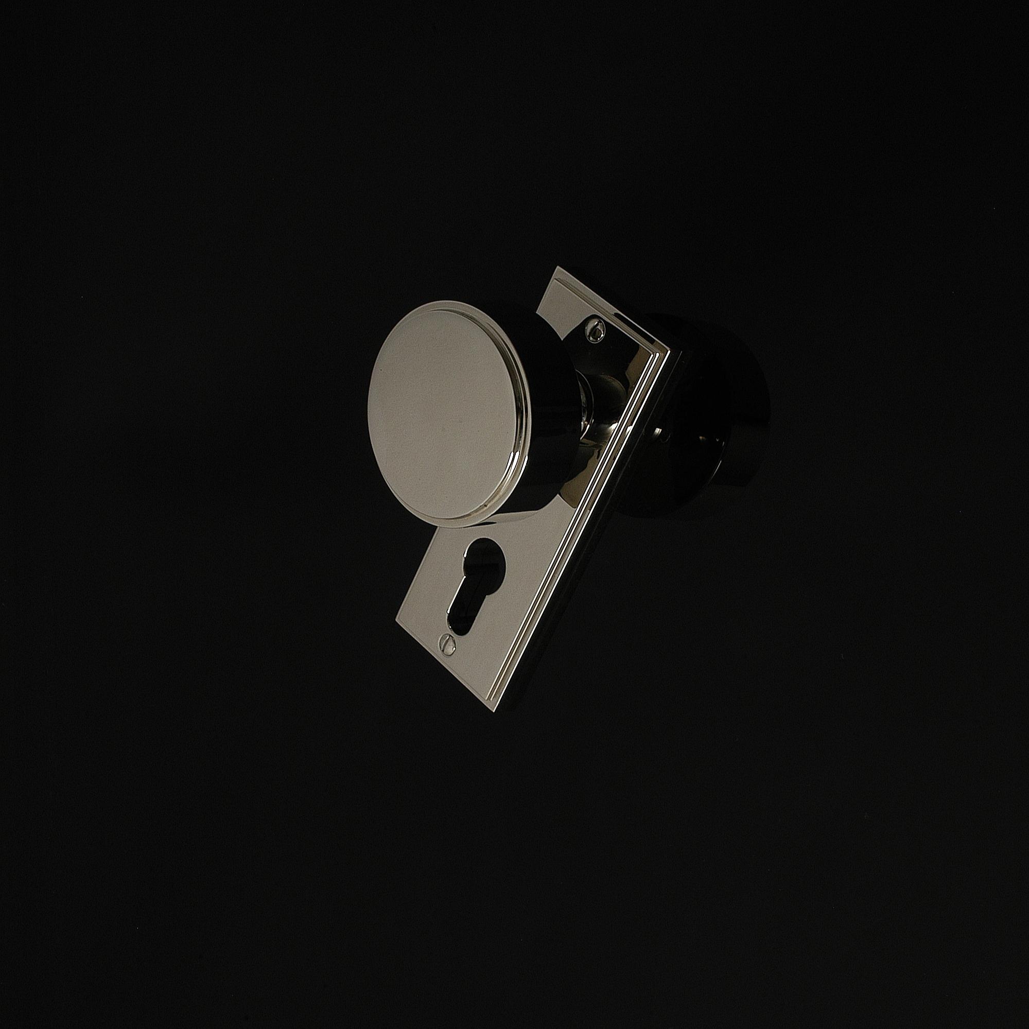Compton Door Knob on Plate - Image 278