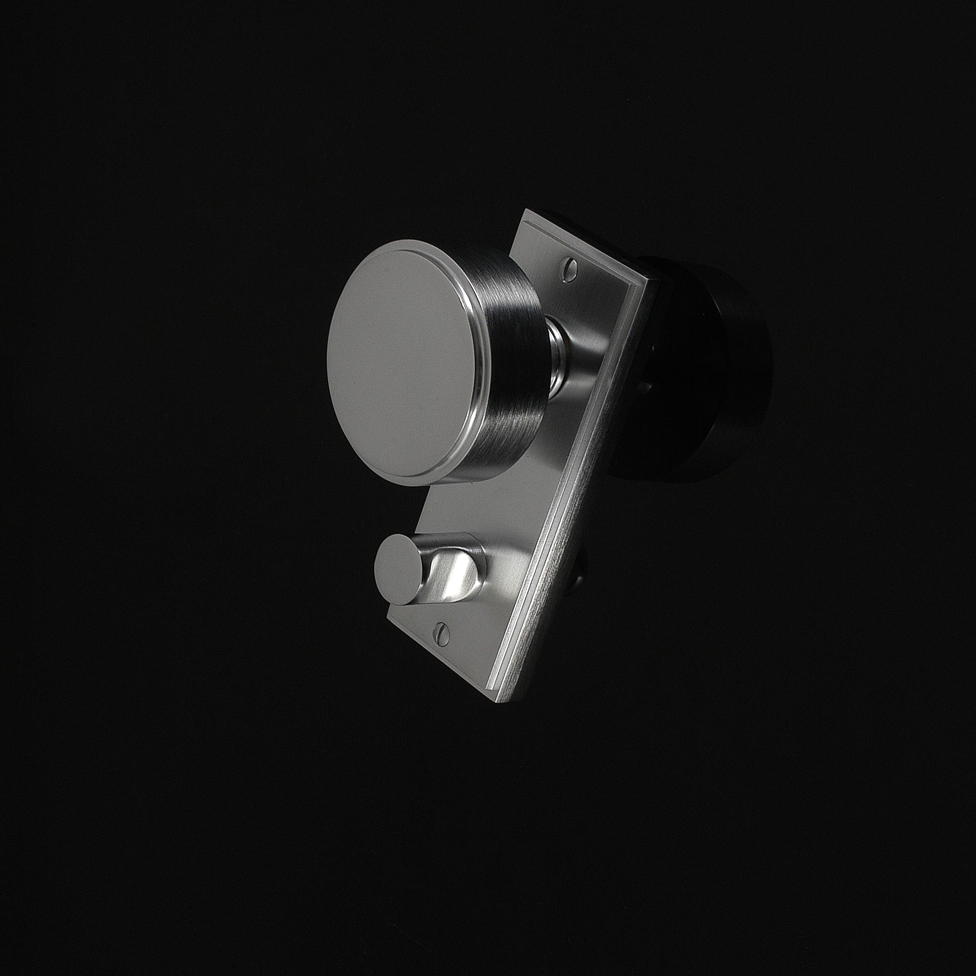 Compton Door Knob on Plate - Image 298