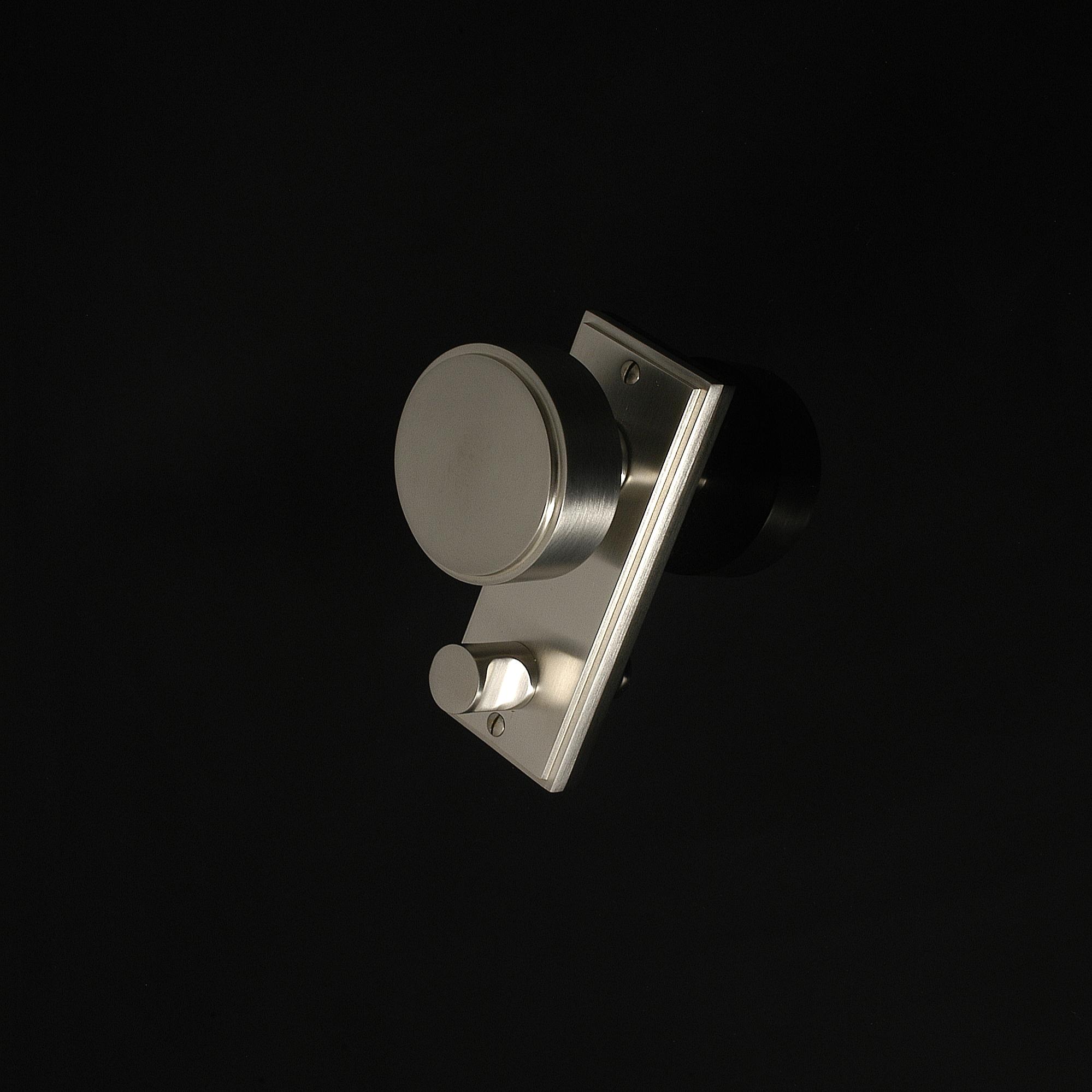 Compton Door Knob on Plate - Image 299