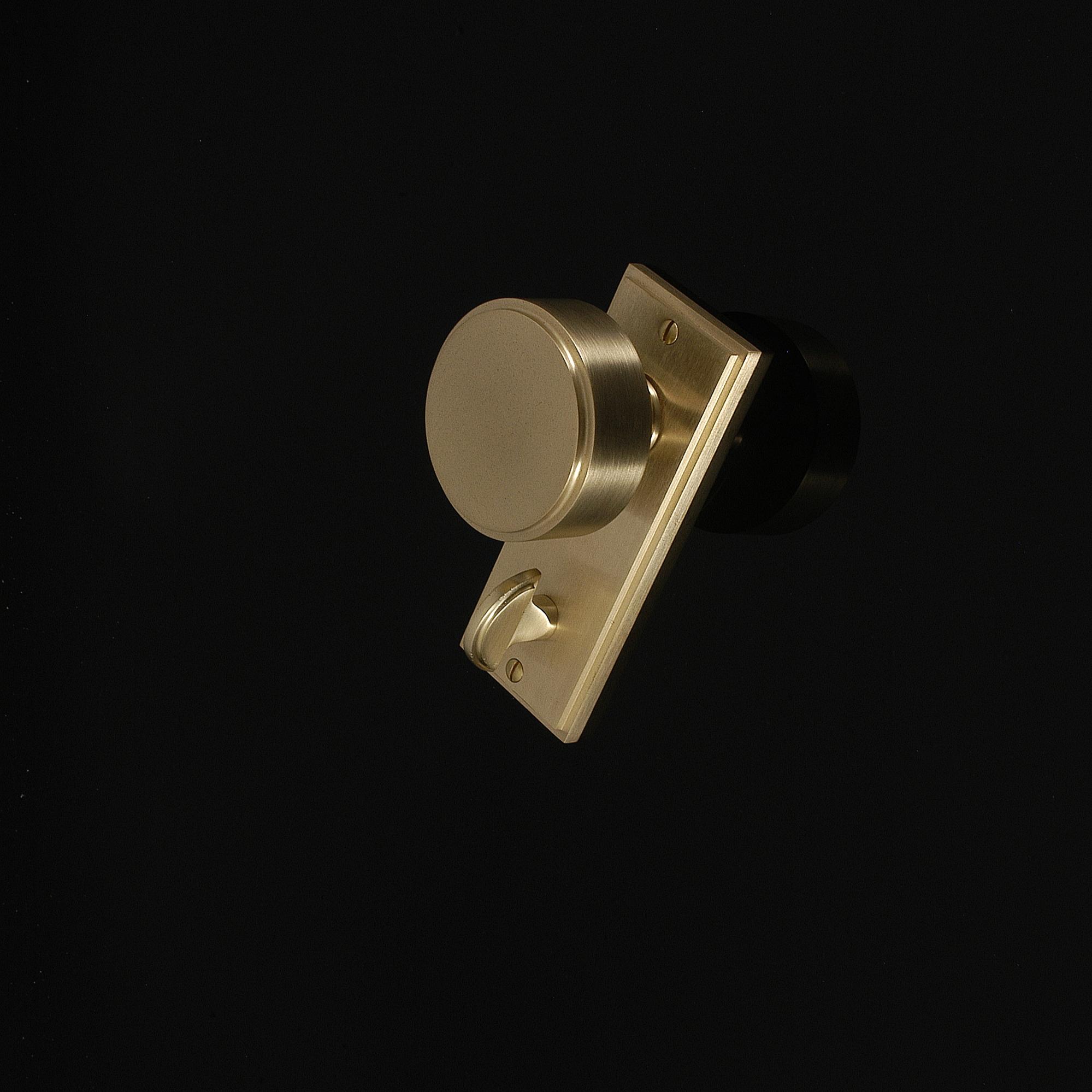 Compton Door Knob on Plate - Image 306