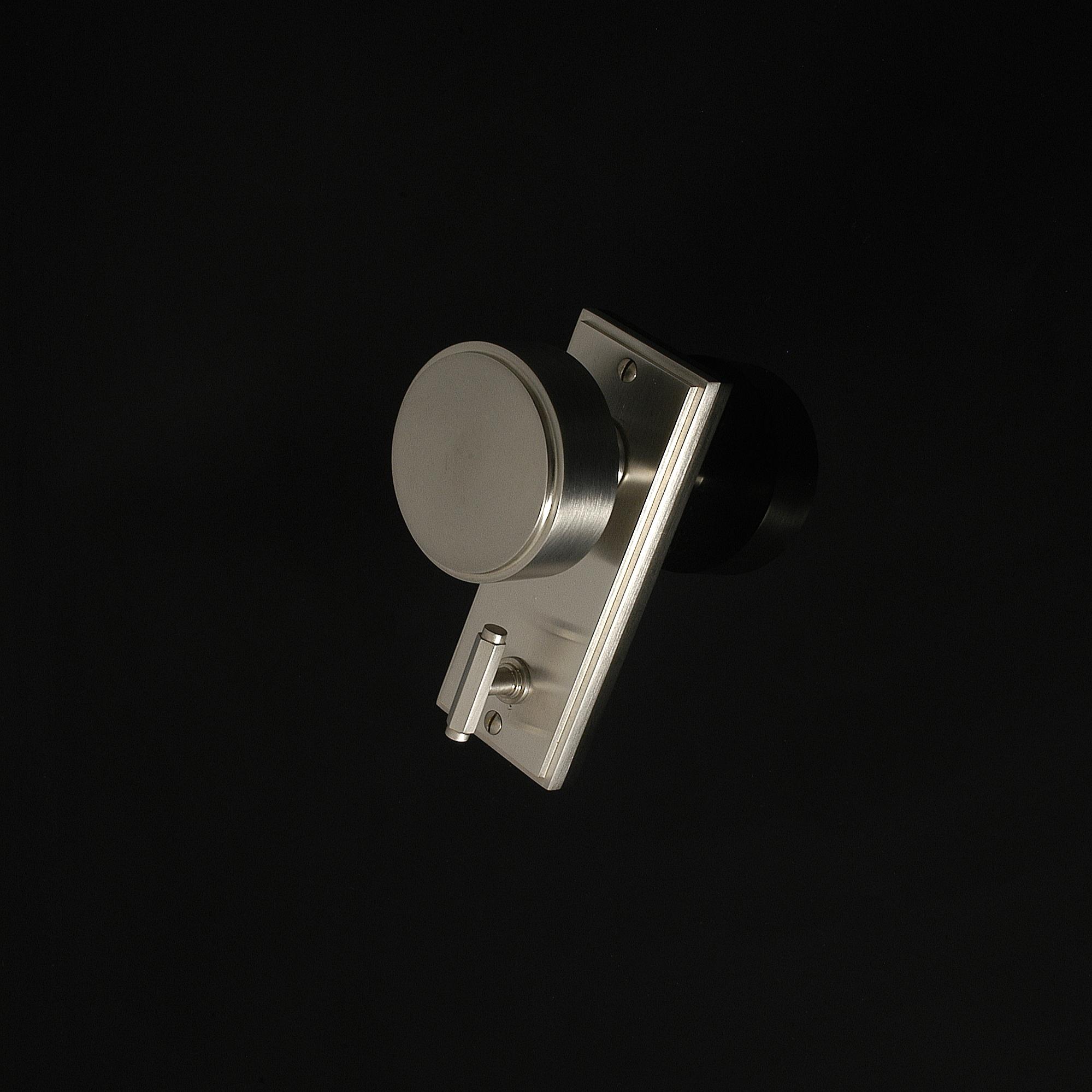 Compton Door Knob on Plate - Image 326