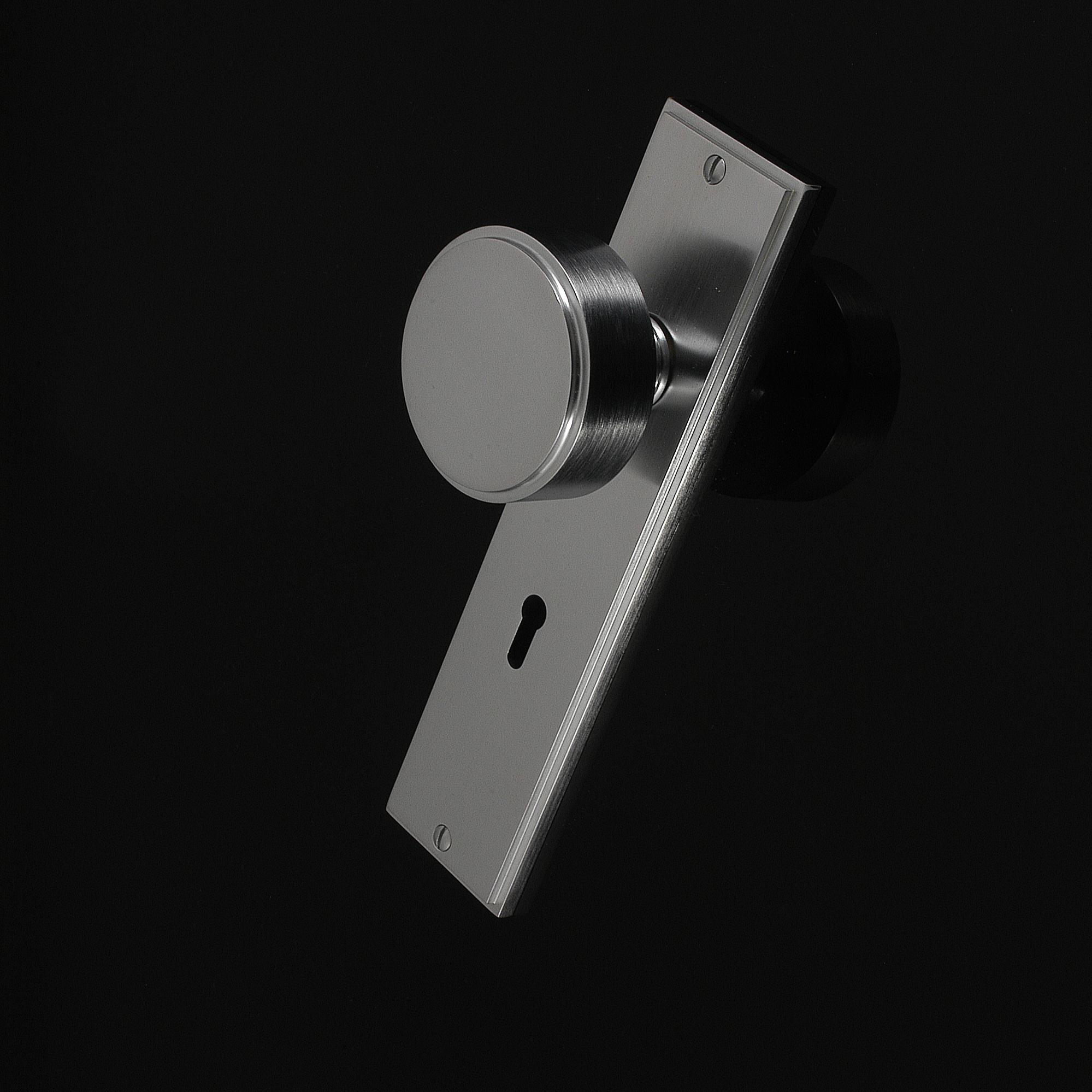 Compton Door Knob on Plate - Image 343
