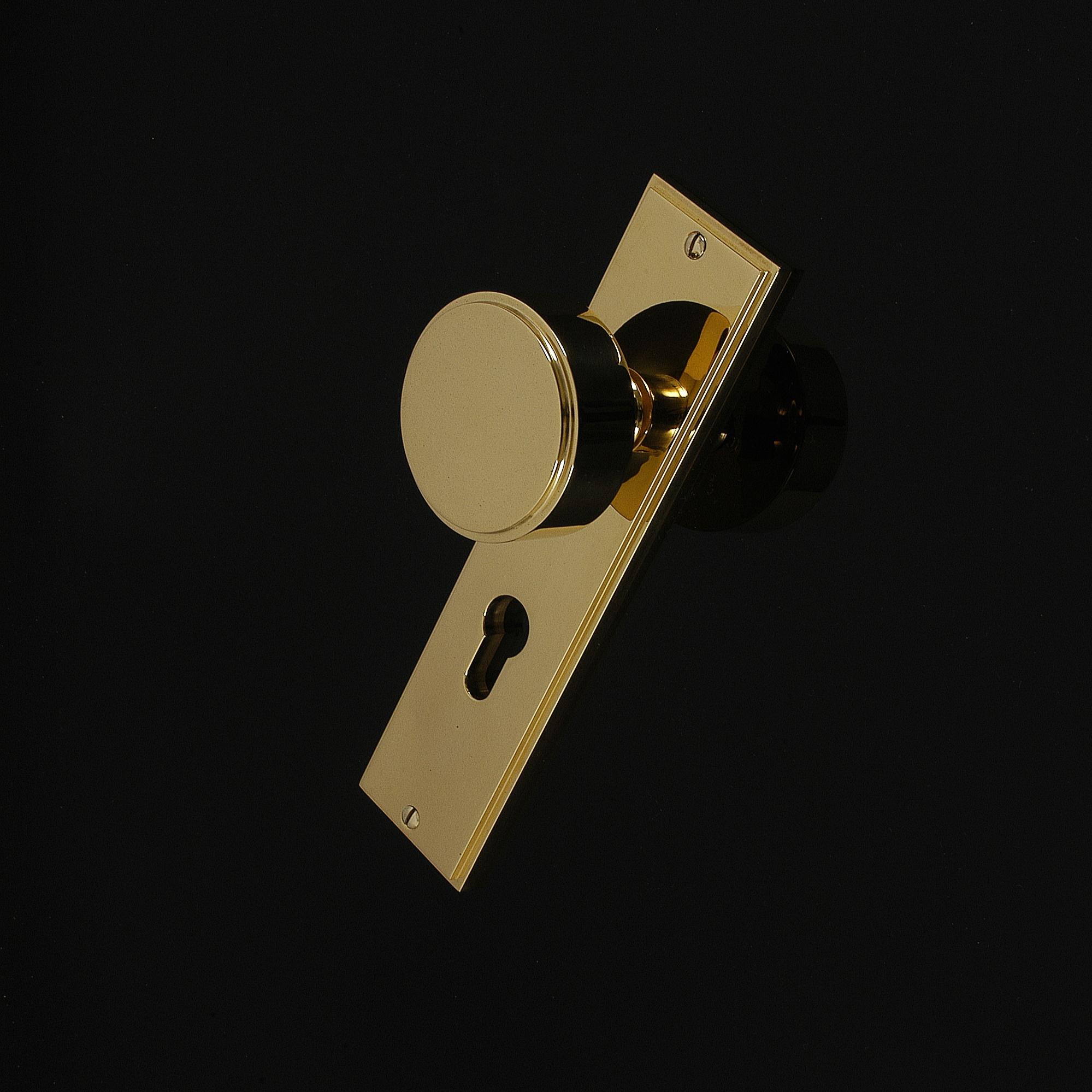 Compton Door Knob on Plate - Image 357