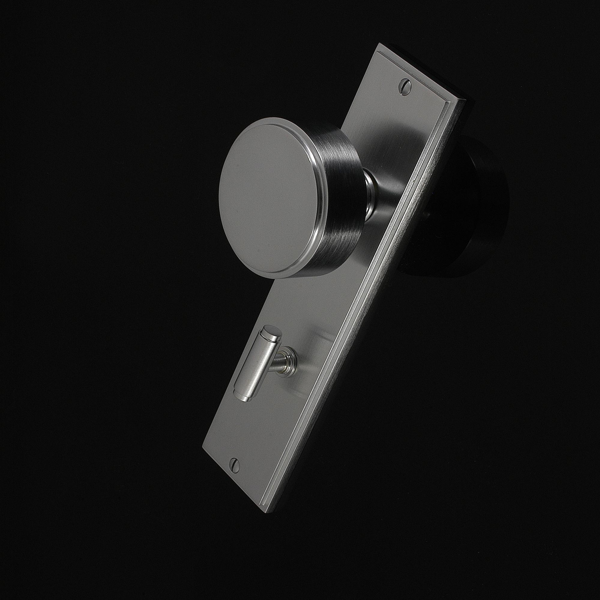Compton Door Knob on Plate - Image 370
