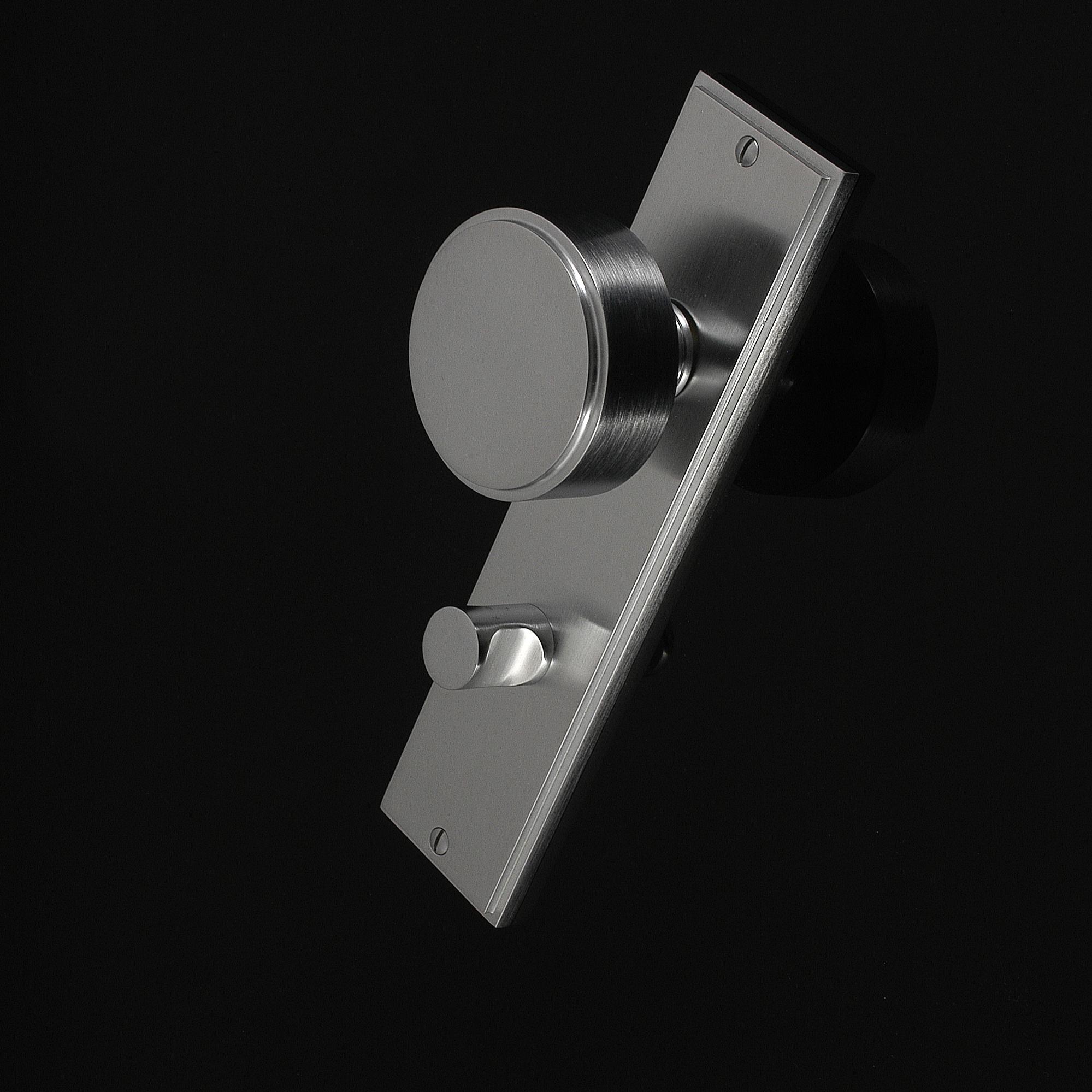 Compton Door Knob on Plate - Image 379
