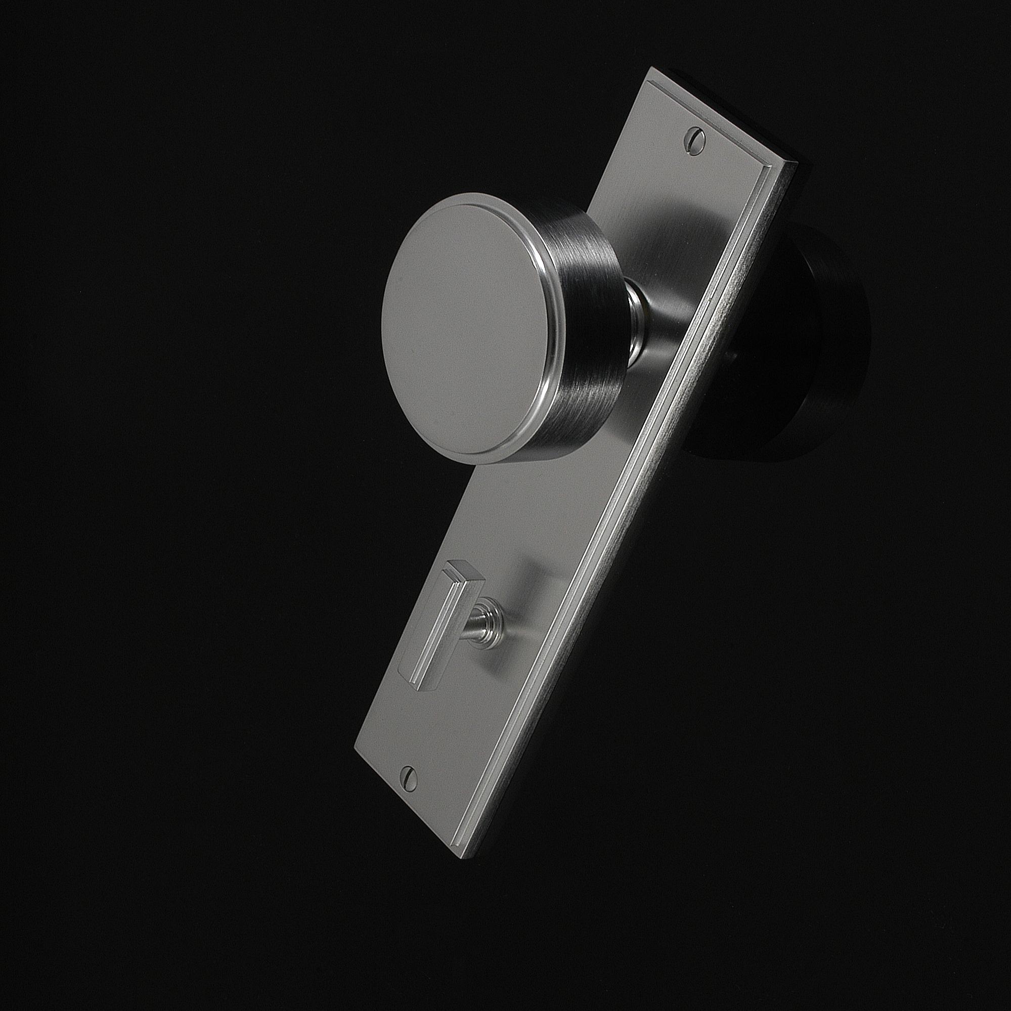 Compton Door Knob on Plate - Image 397