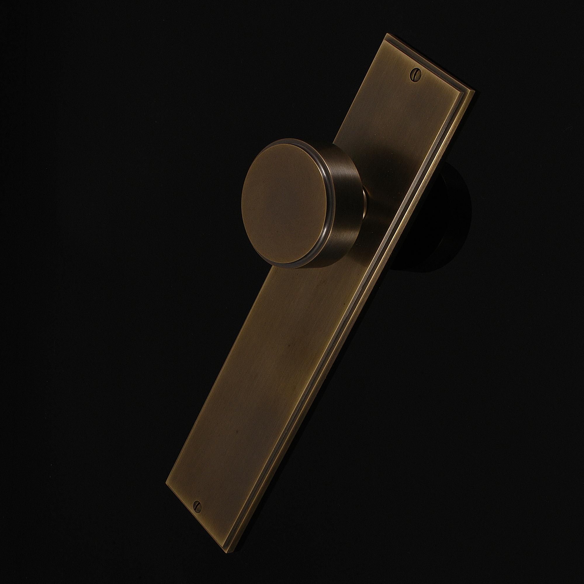 Compton Door Knob on Plate - Image 410