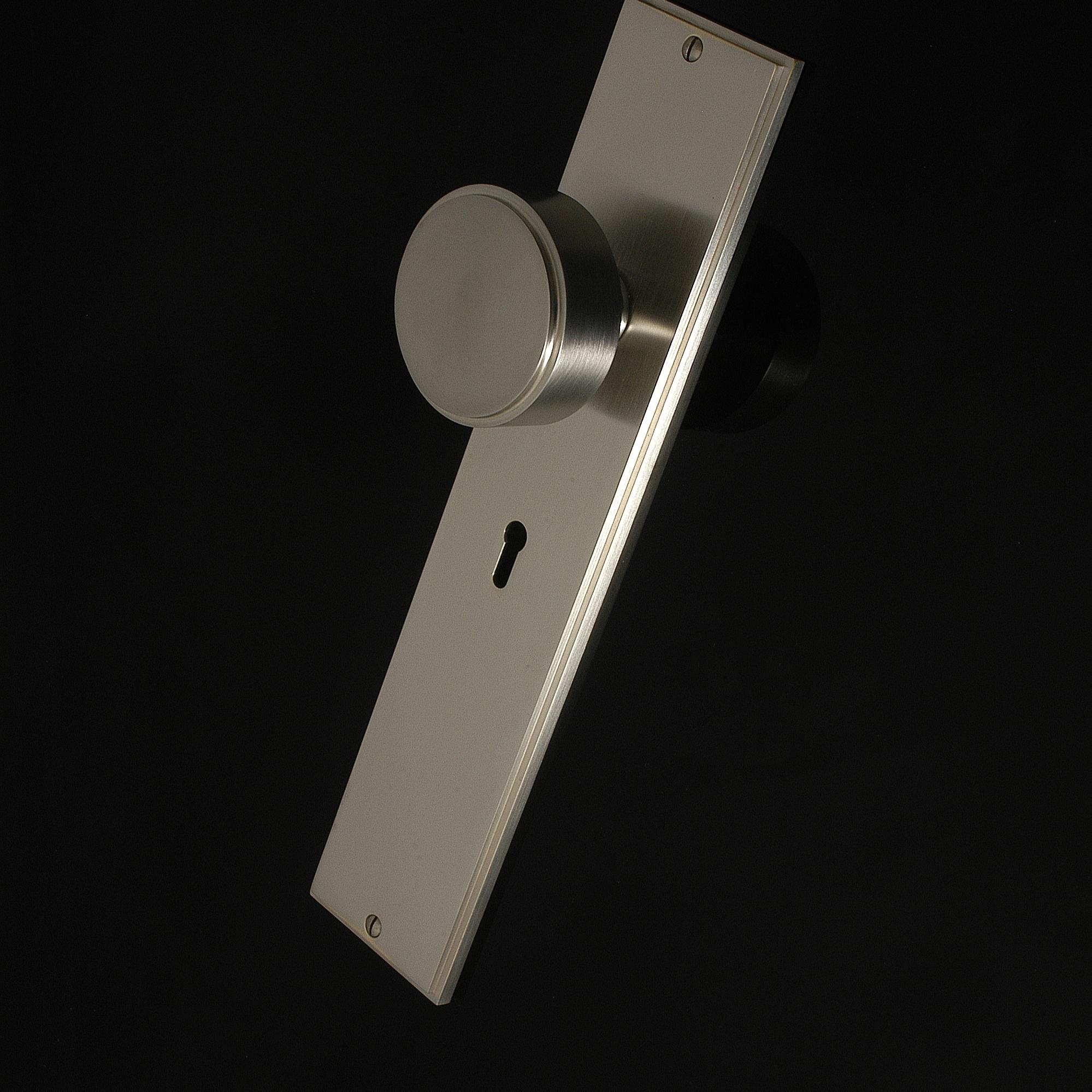 Compton Door Knob on Plate - Image 425
