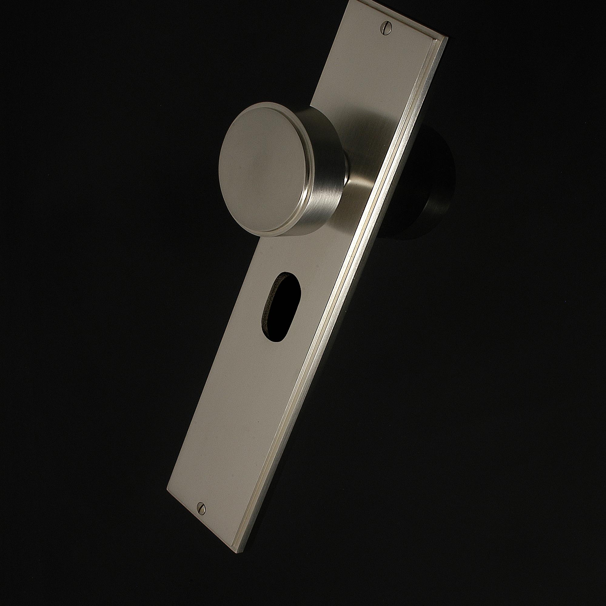 Compton Door Knob on Plate - Image 434