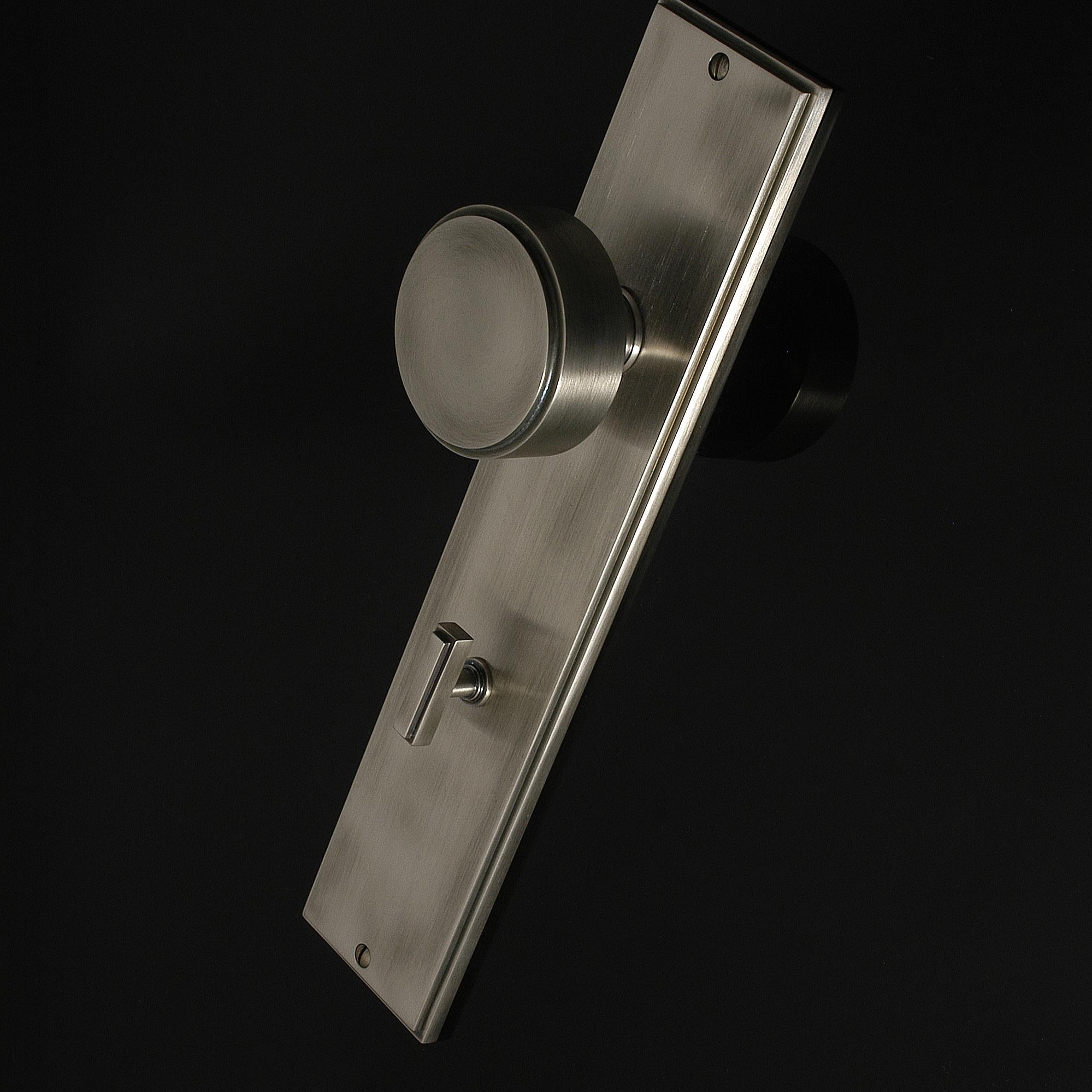 Compton Door Knob on Plate - Image 471