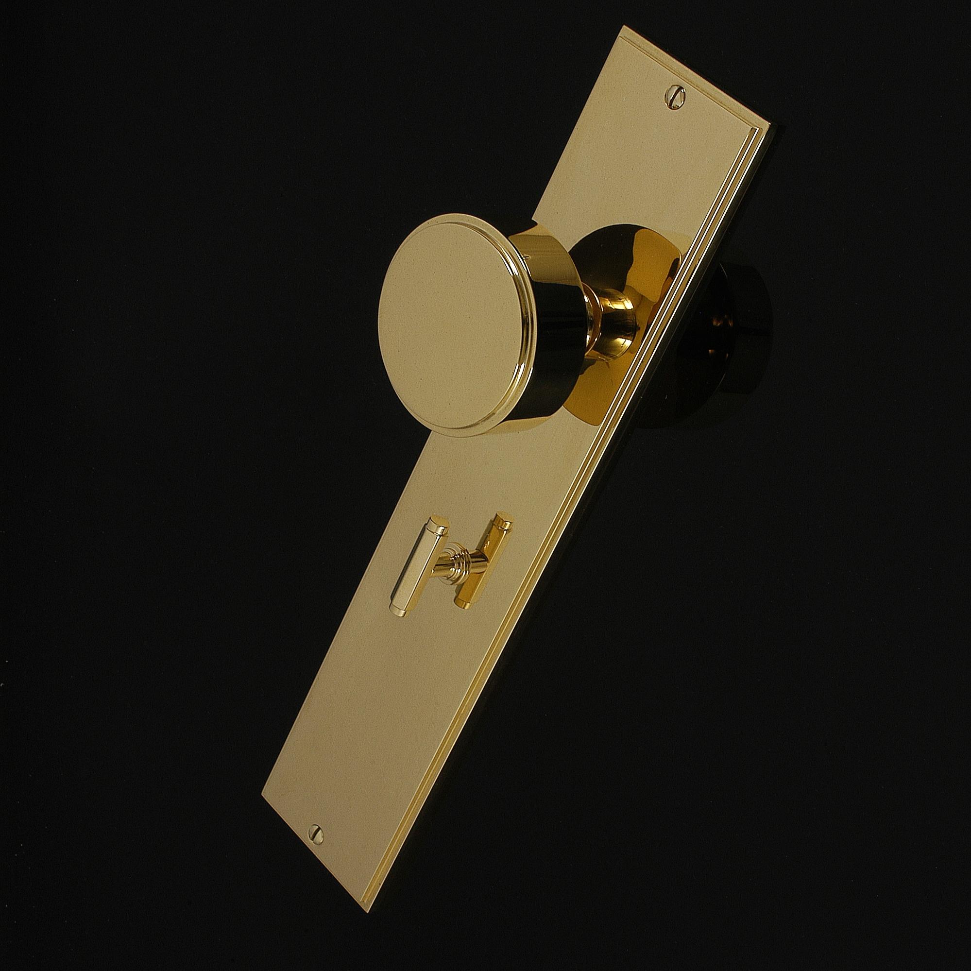 Compton Door Knob on Plate - Image 483