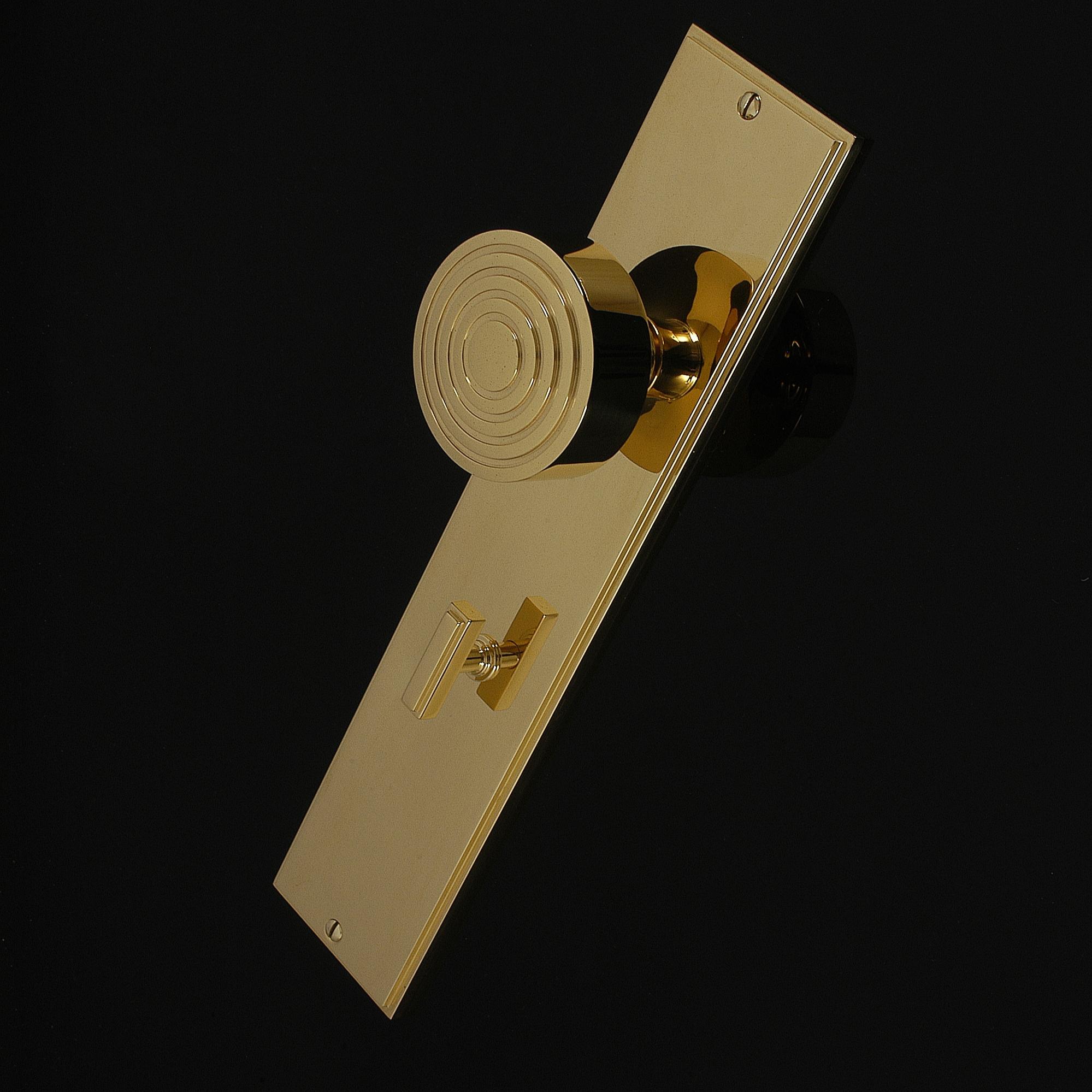 Burford Door Knob on Plate - Image 322