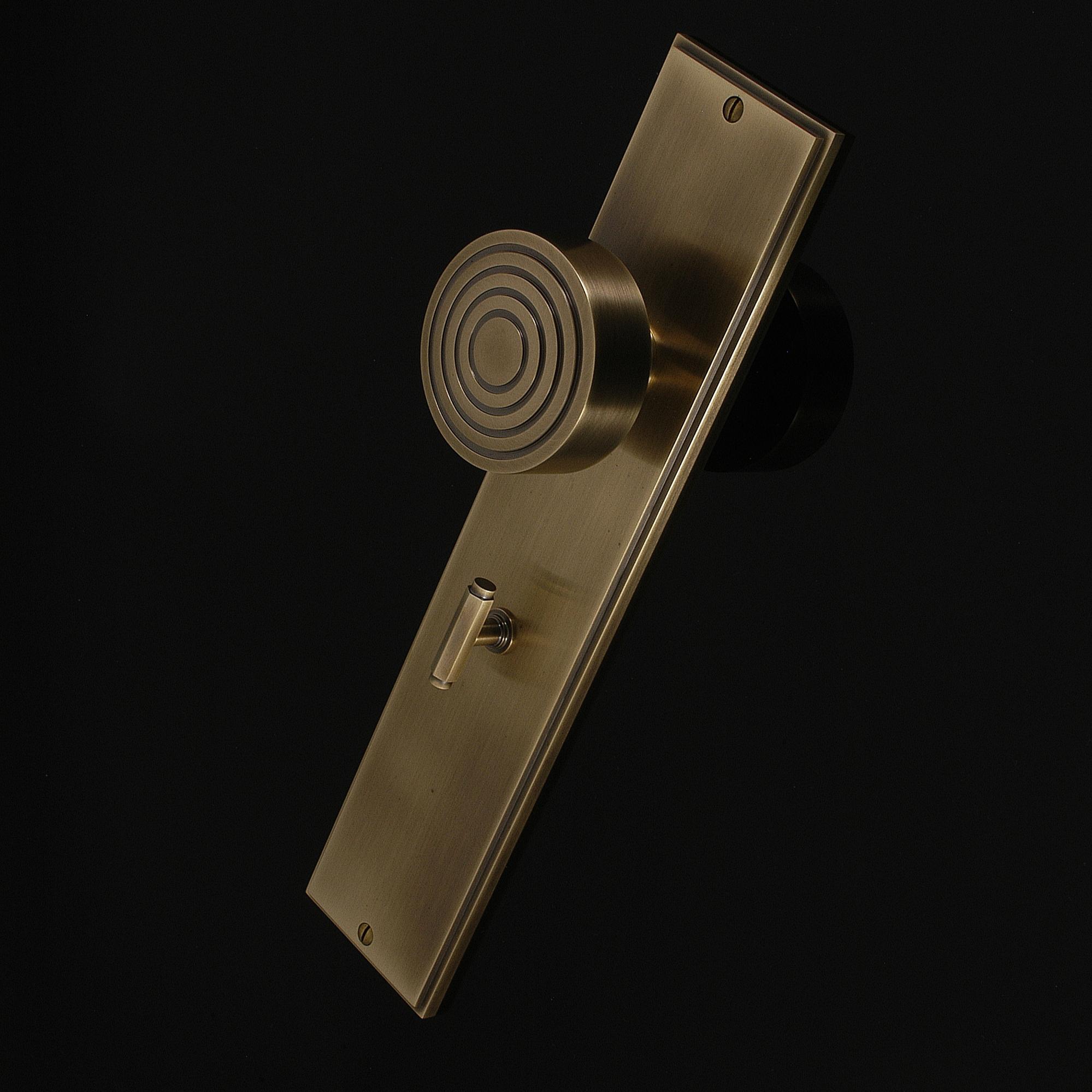 Burford Door Knob on Plate - Image 329