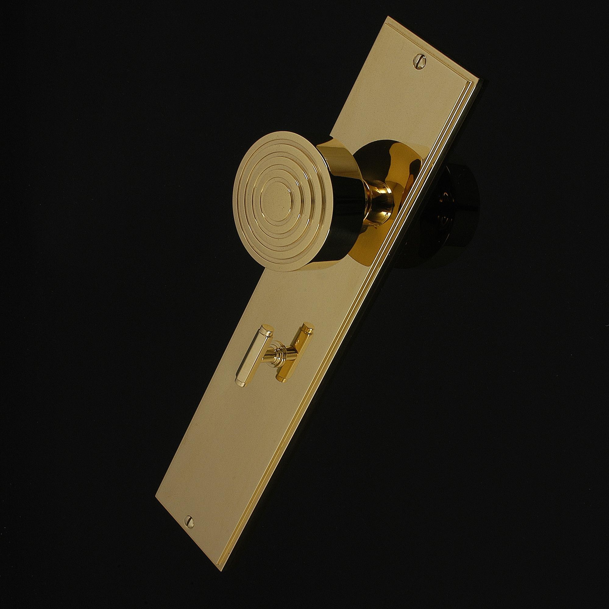 Burford Door Knob on Plate - Image 331